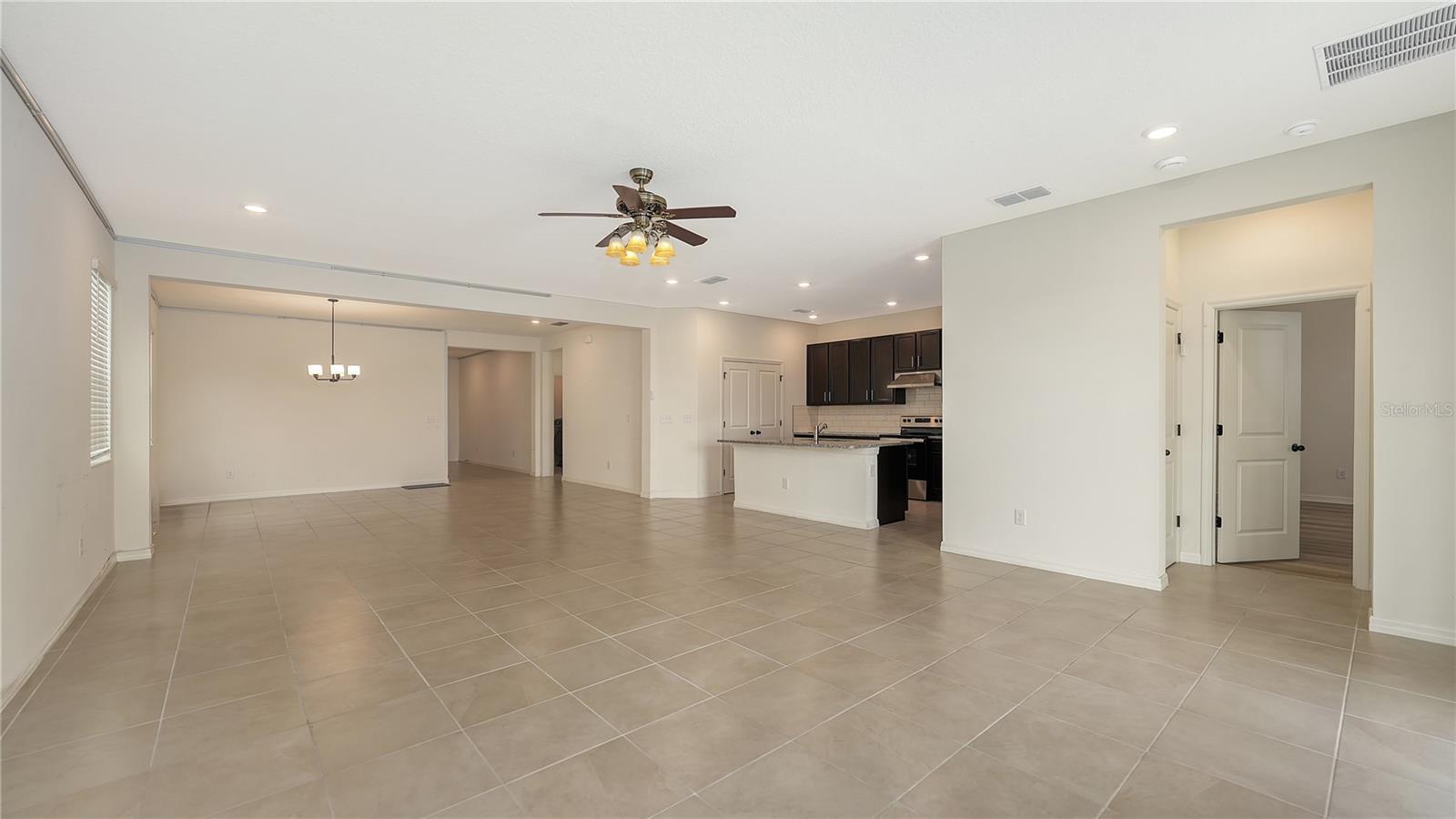 GRADY POINTE - Residential Lease