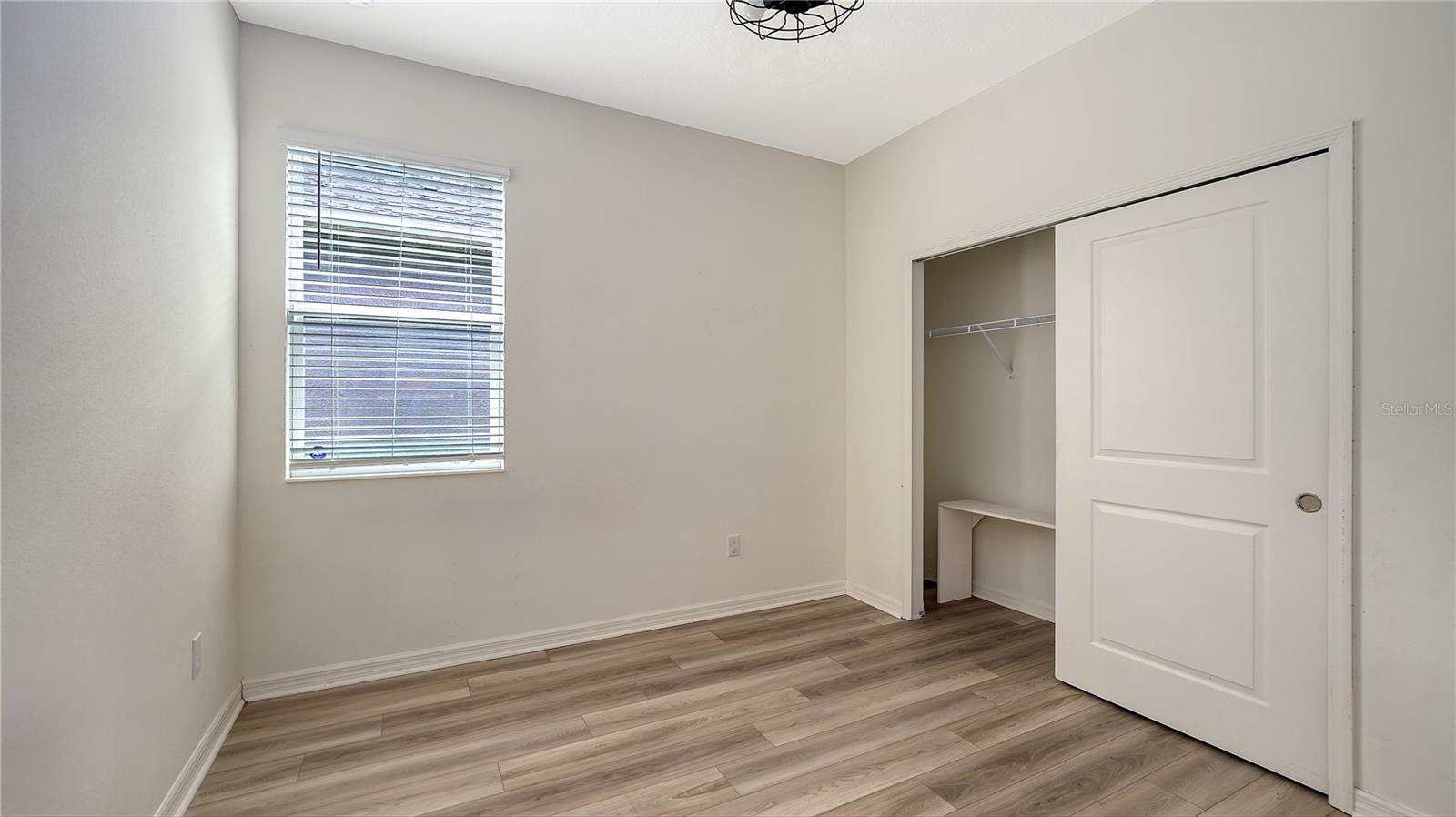 GRADY POINTE - Residential Lease