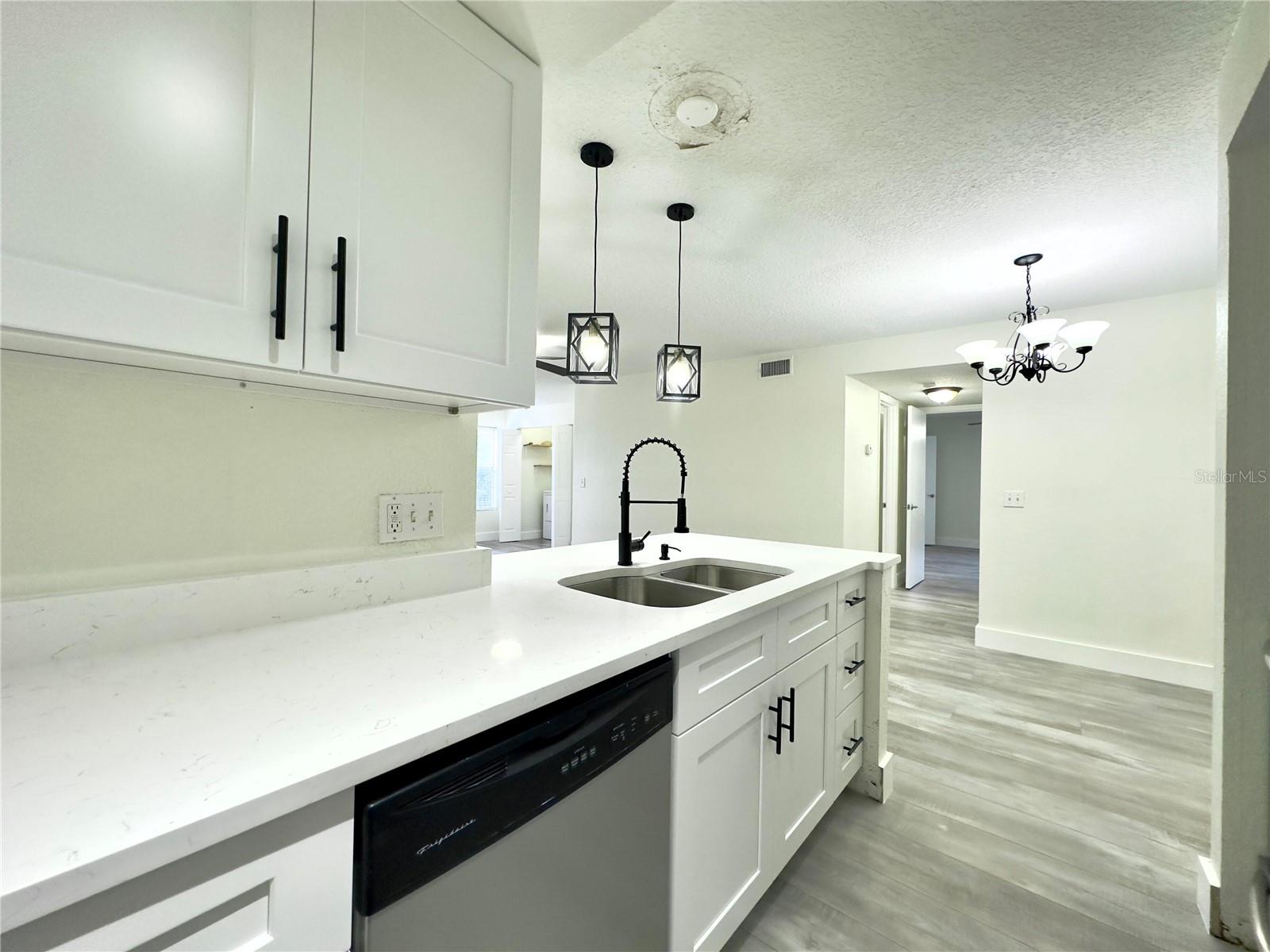 RESIDENCES/MILLENIA - Residential