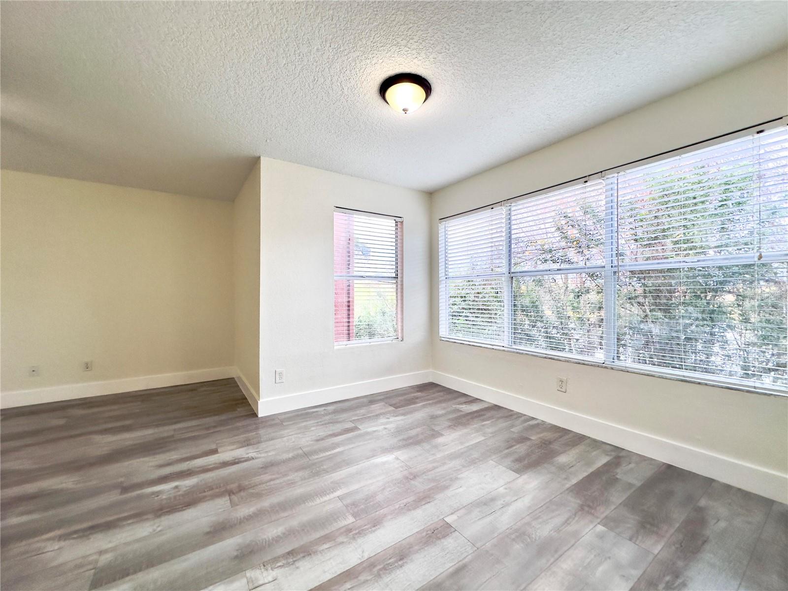 RESIDENCES/MILLENIA - Residential