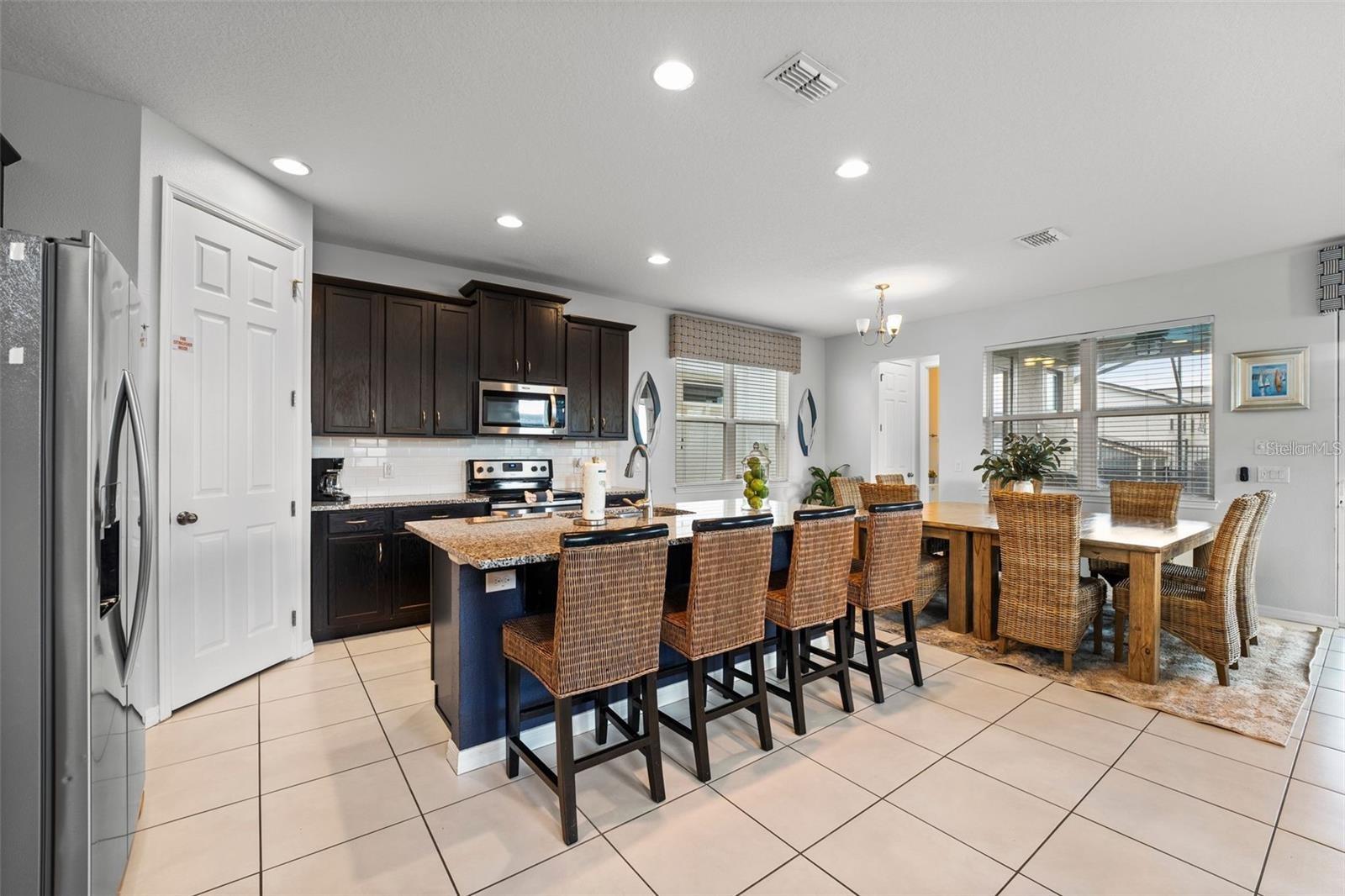 SOLARA RESORT - Residential Lease