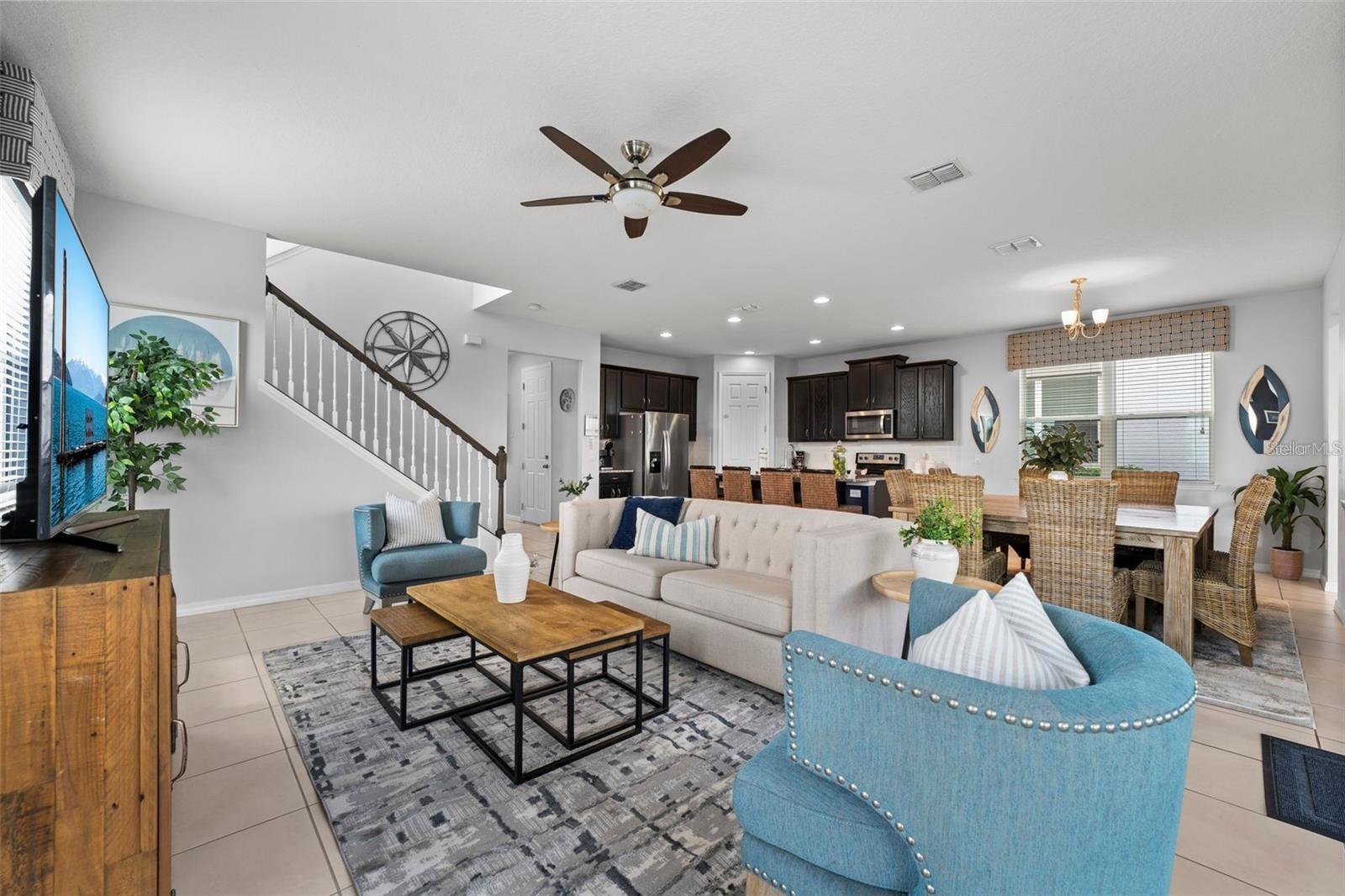 SOLARA RESORT - Residential Lease