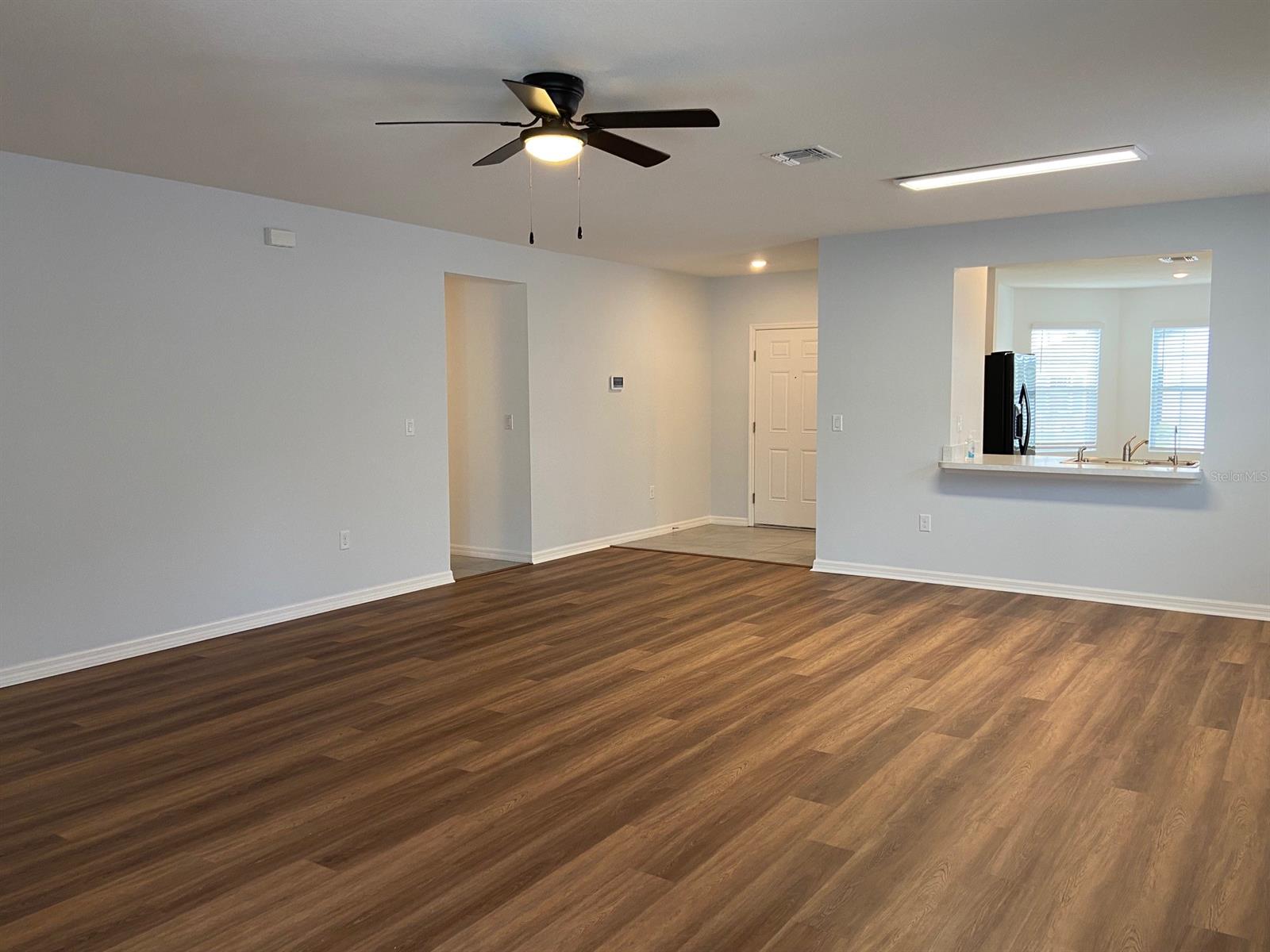 Coastal Woods Un B1 - Residential Lease