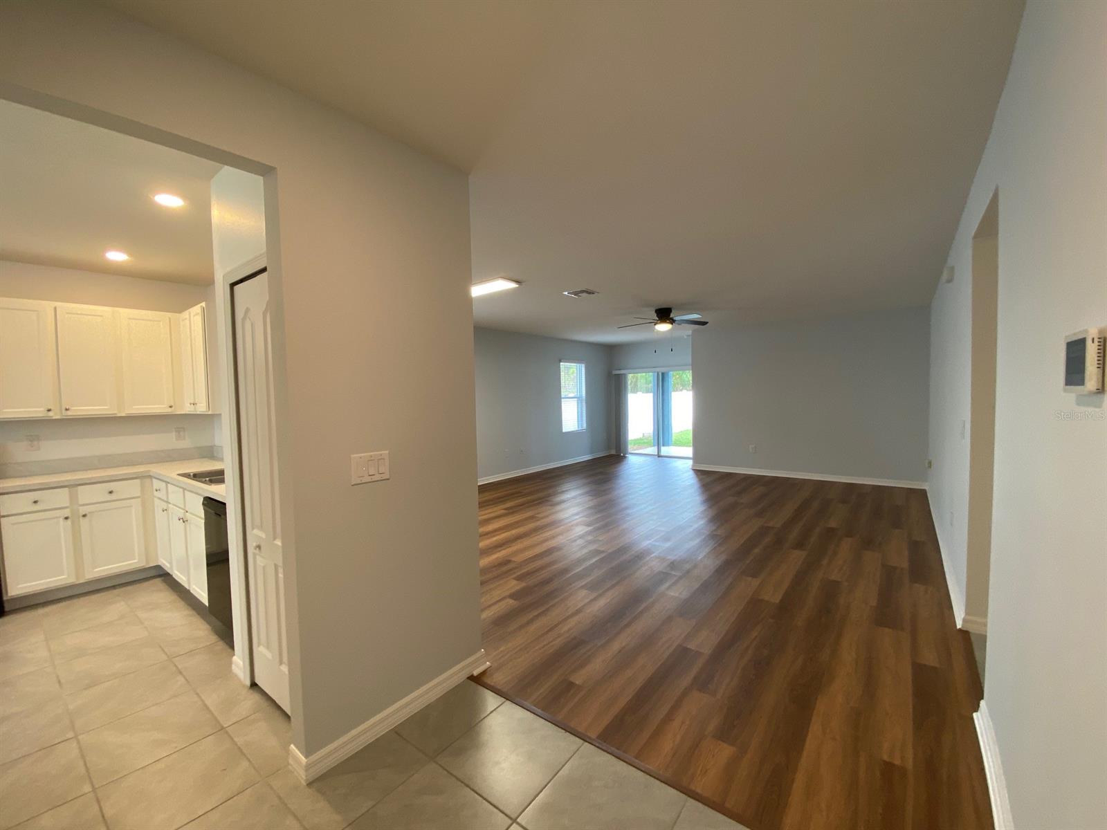 Coastal Woods Un B1 - Residential Lease