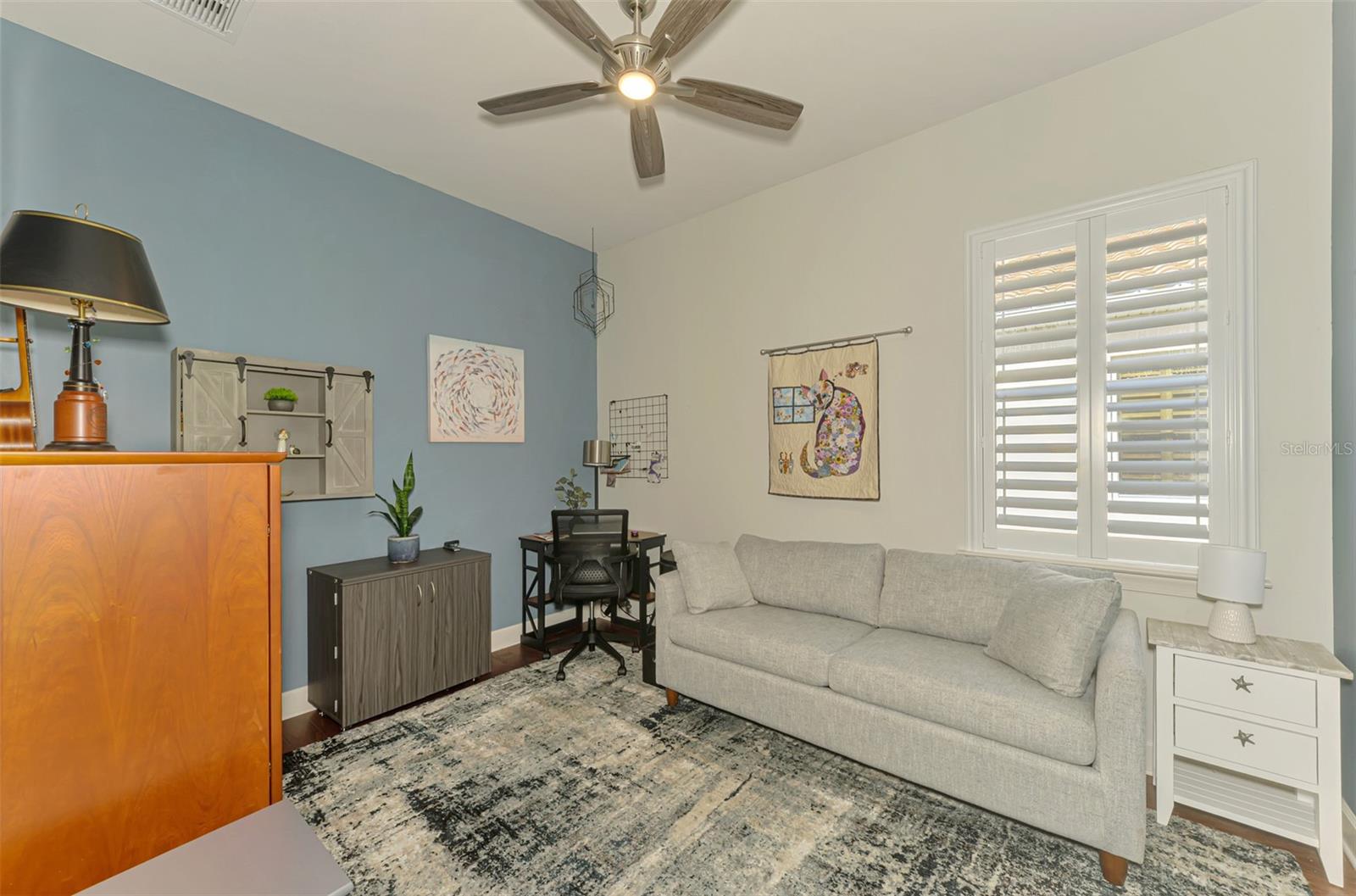 RIVERWOOD - Residential