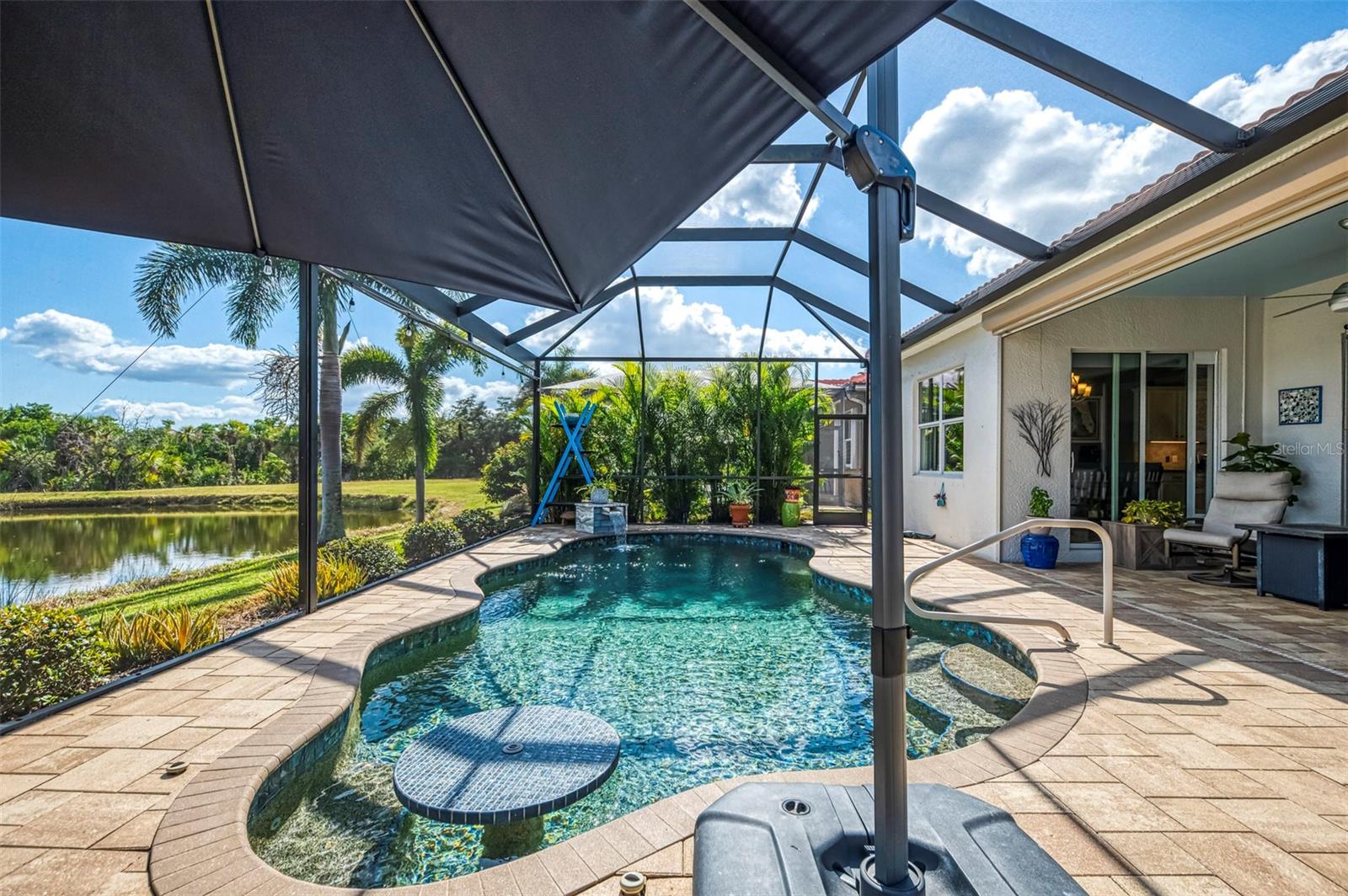 RIVERWOOD - Residential