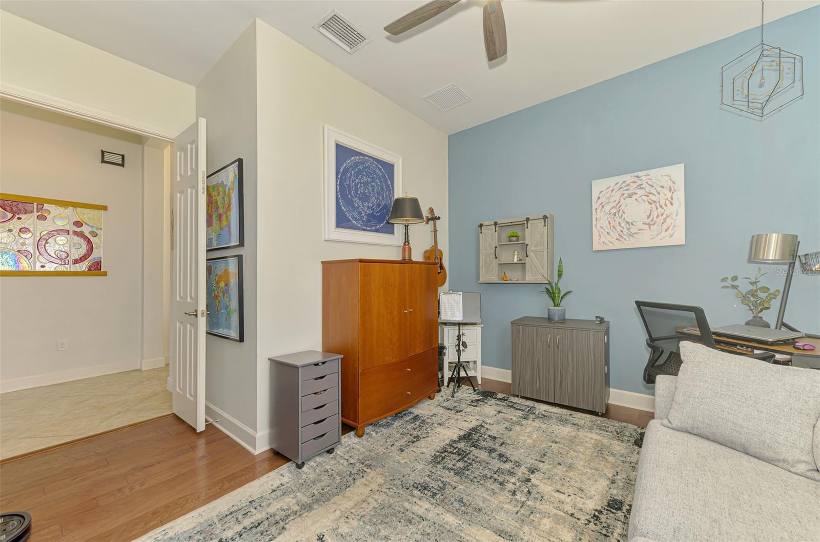 RIVERWOOD - Residential