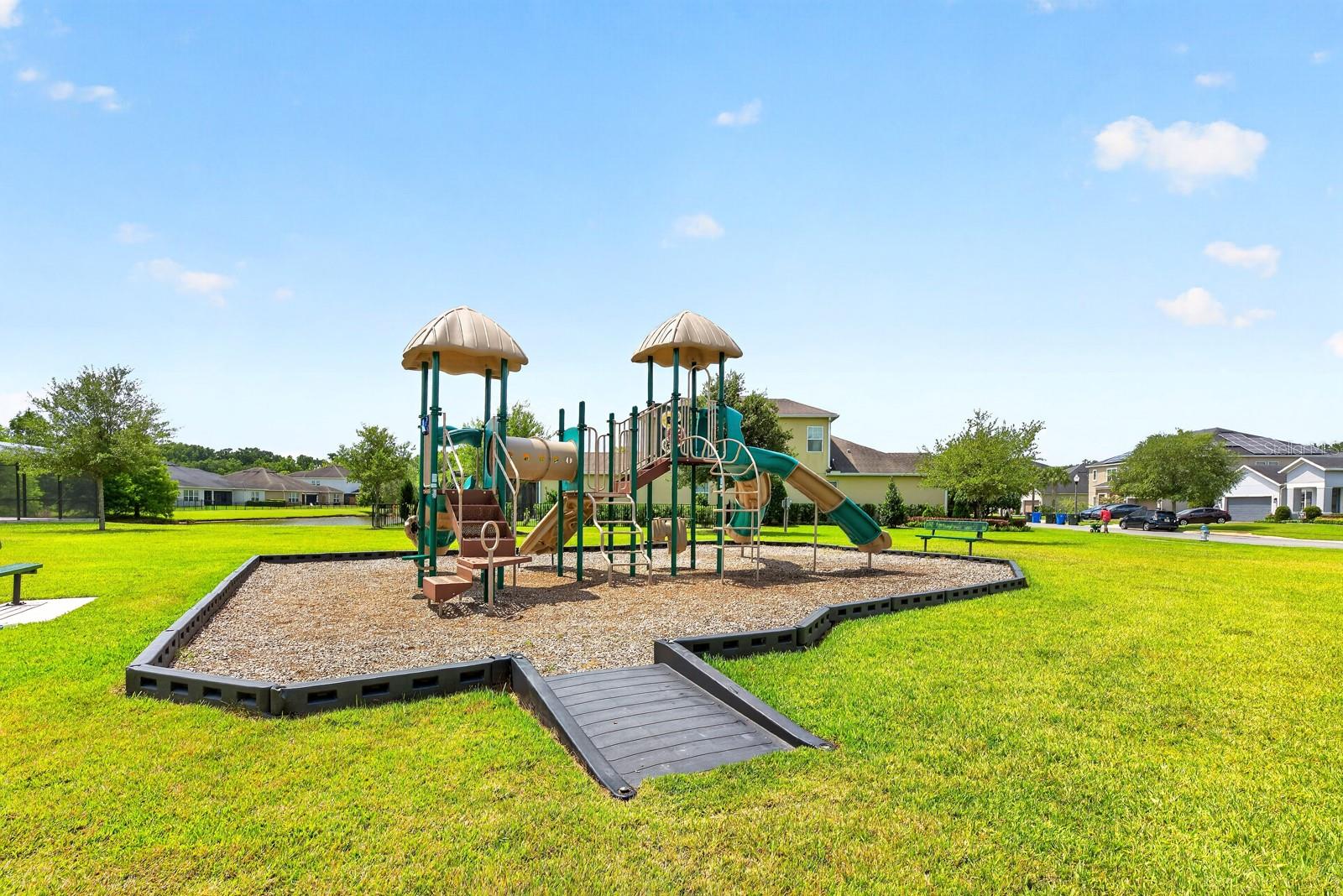 RETREAT AT LAKE CHARM - Residential