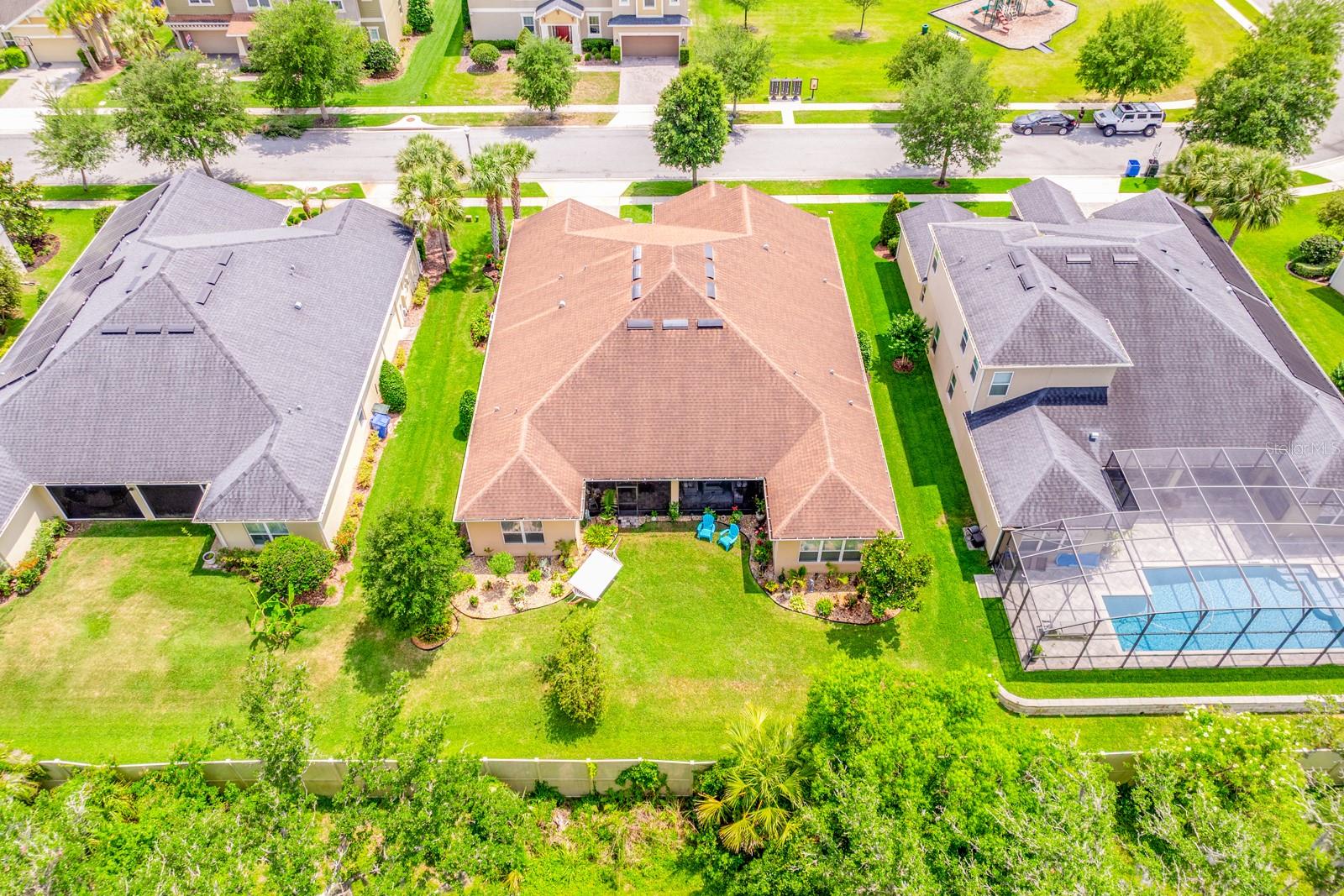 RETREAT AT LAKE CHARM - Residential