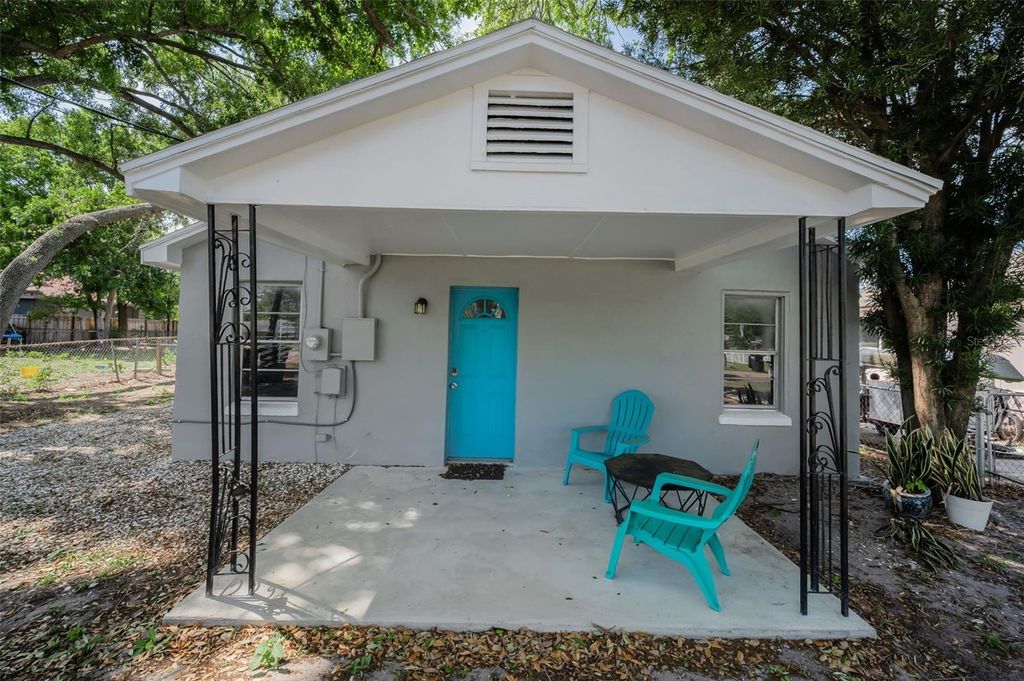 Photo of 1918 Macomber Avenue, Clearwater, FL 33755 (MLS # TB8488294)