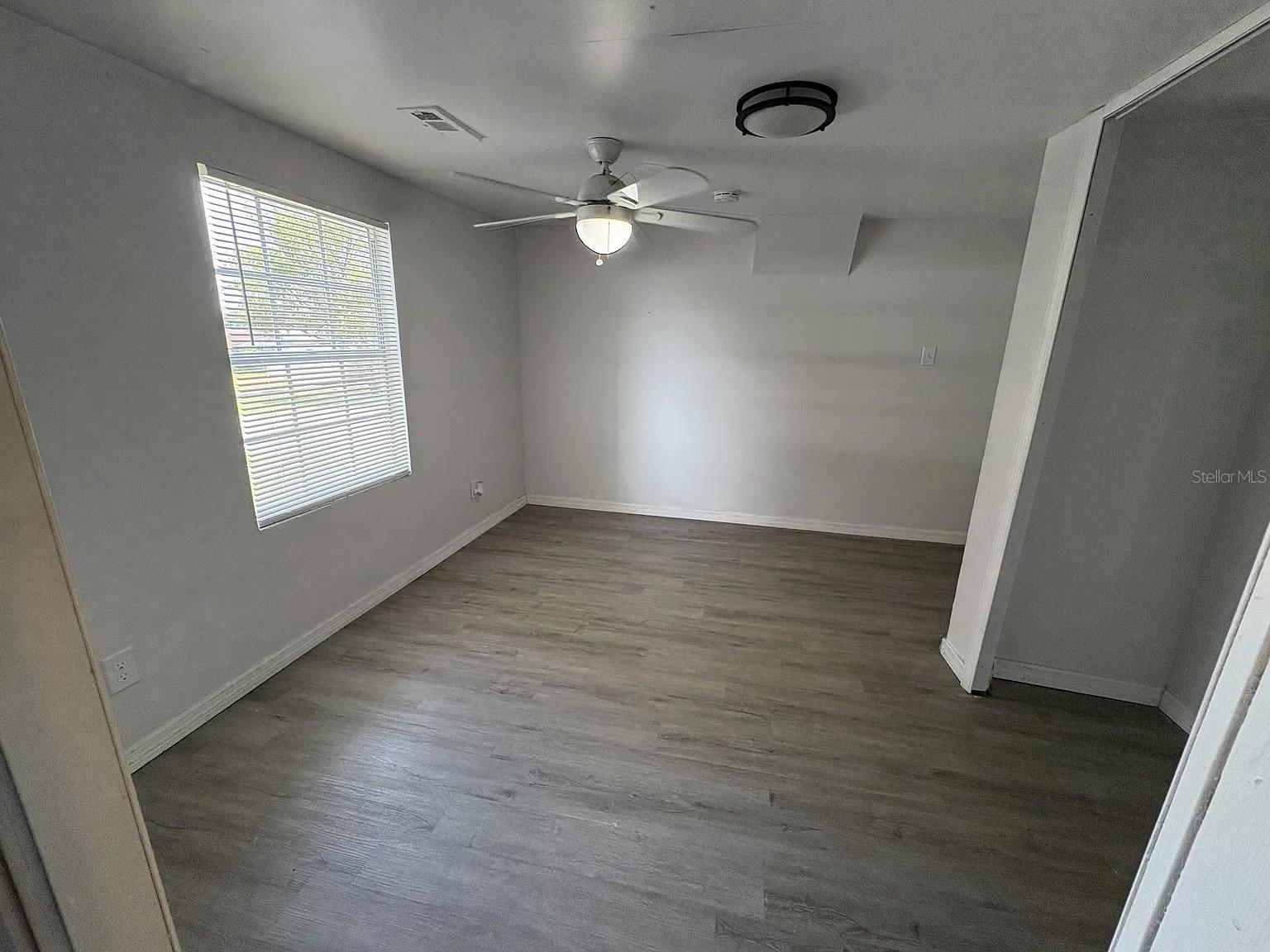 SUN RISE PARK - Residential Lease