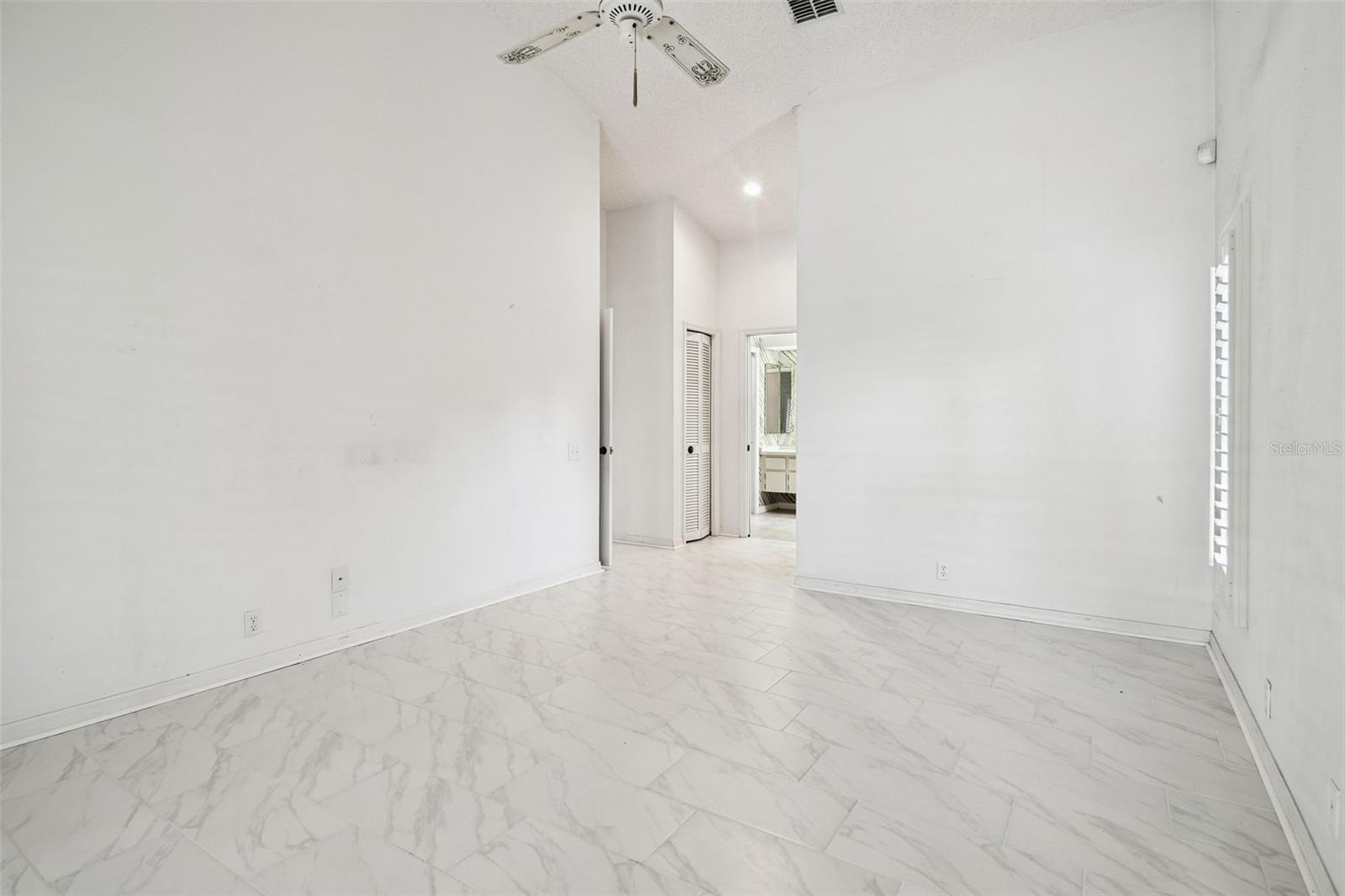 THE PADDOCKS PH II - Residential