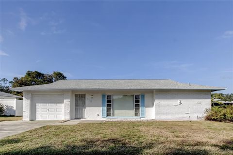 A home in PALM HARBOR