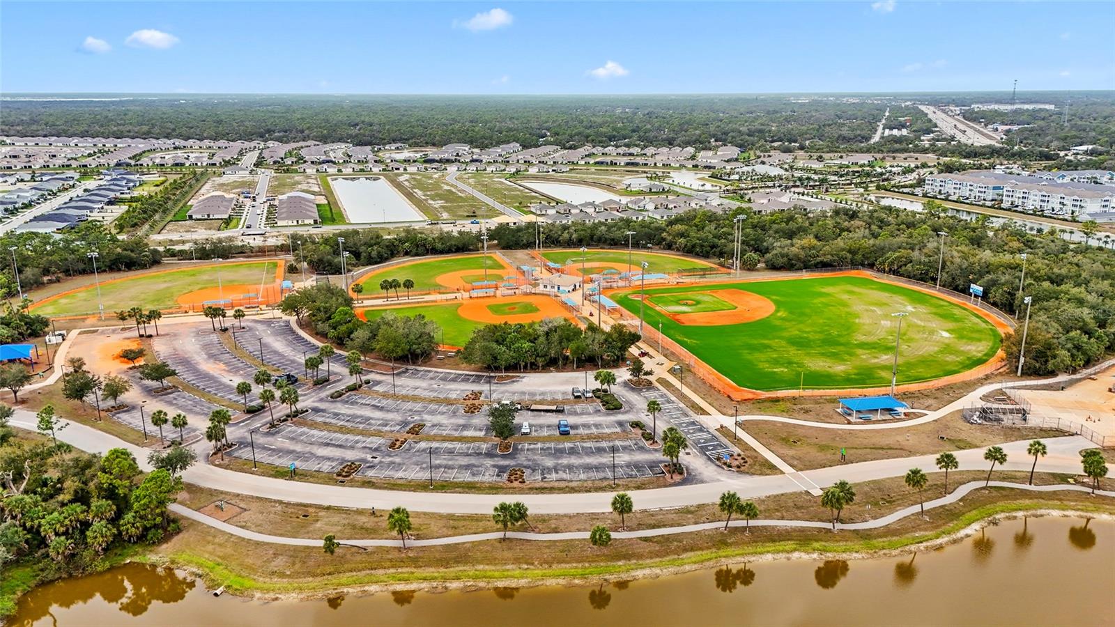 HAMMOCKS/WEST PORT PH 11 - Residential