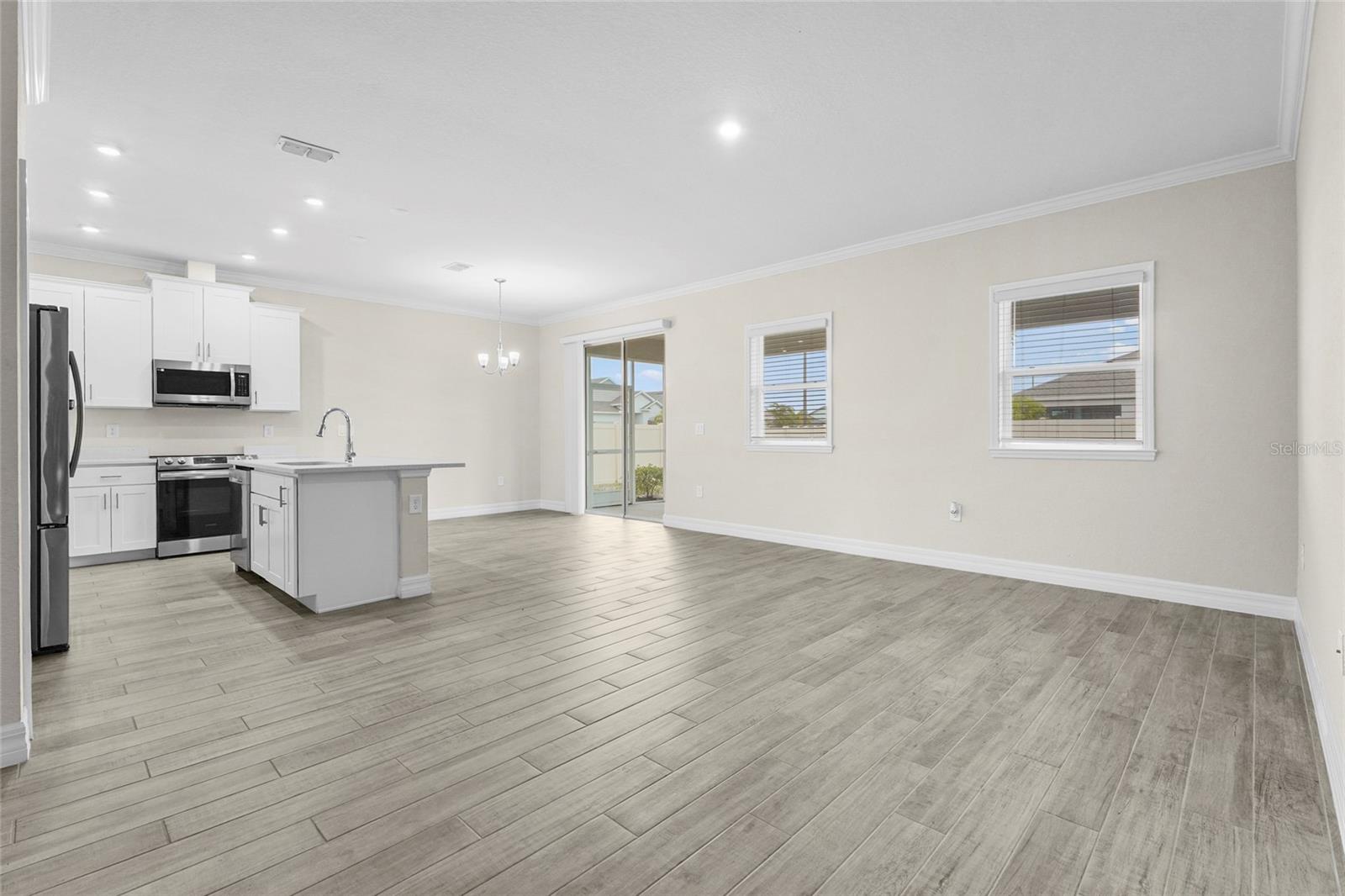 HAMMOCKS/WEST PORT PH 11 - Residential