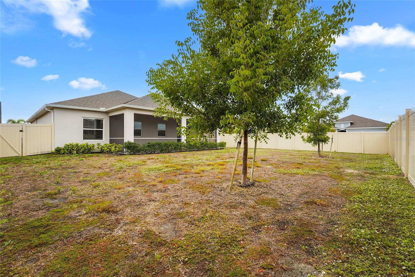 HAMMOCKS/WEST PORT PH 11 - Residential