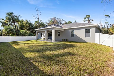 A home in PORT CHARLOTTE