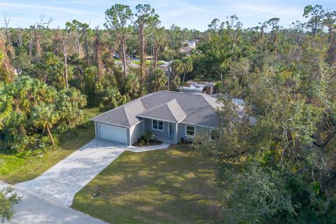 A home in PORT CHARLOTTE