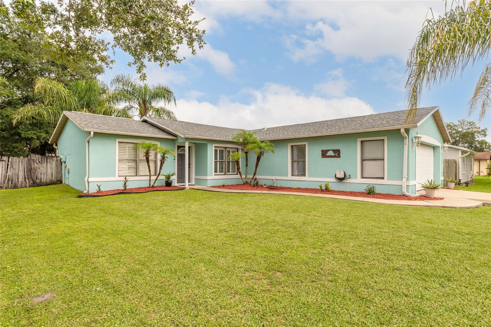 1247 THOMAS DRIVE