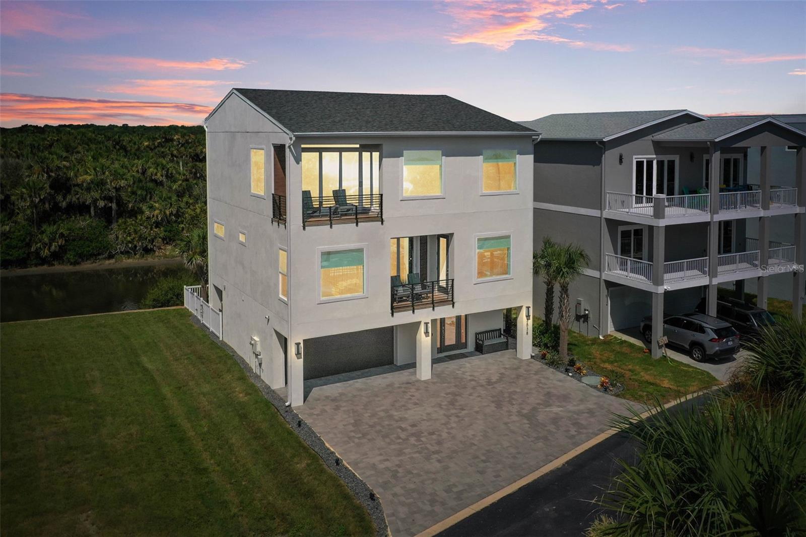 HAMMOCK MOORINGS NORTH - Residential
