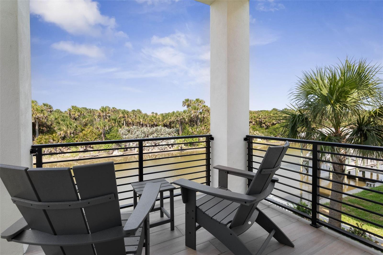 HAMMOCK MOORINGS NORTH - Residential