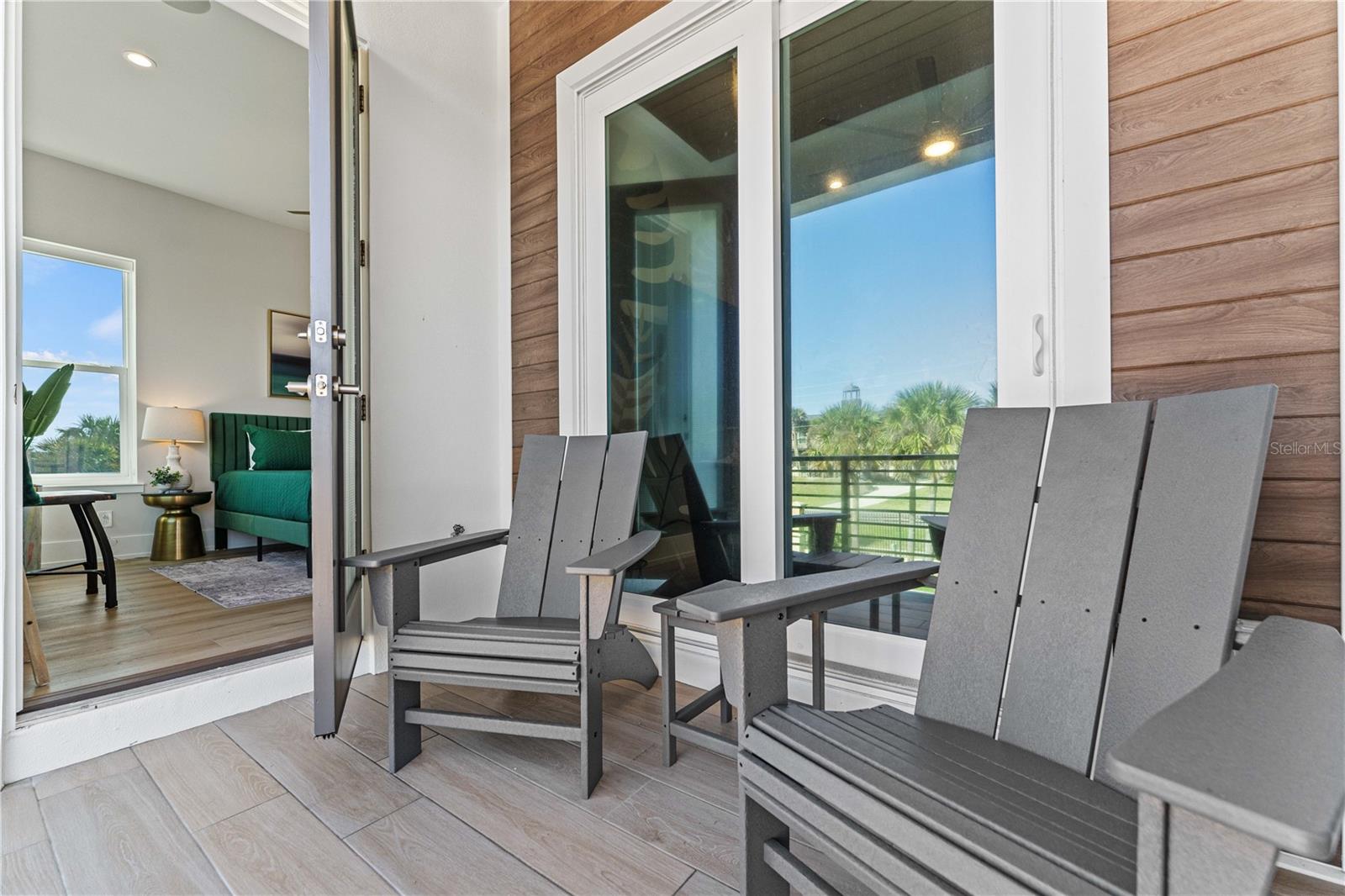 HAMMOCK MOORINGS NORTH - Residential