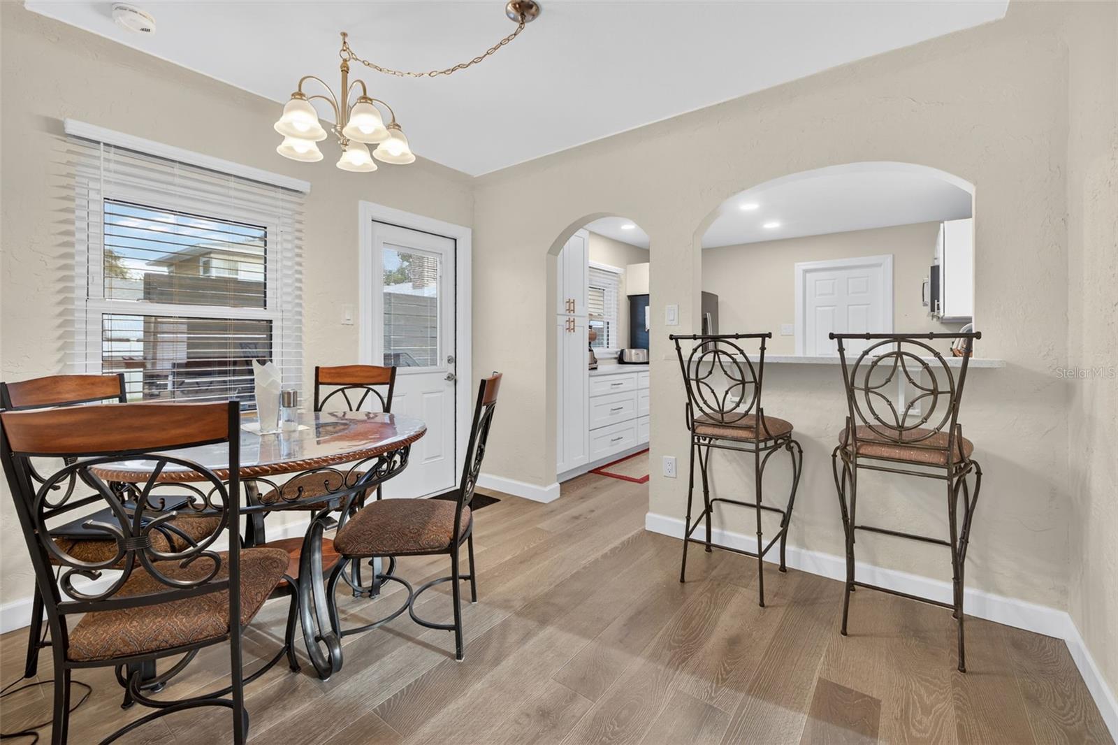 KENILWORTH - Residential Lease