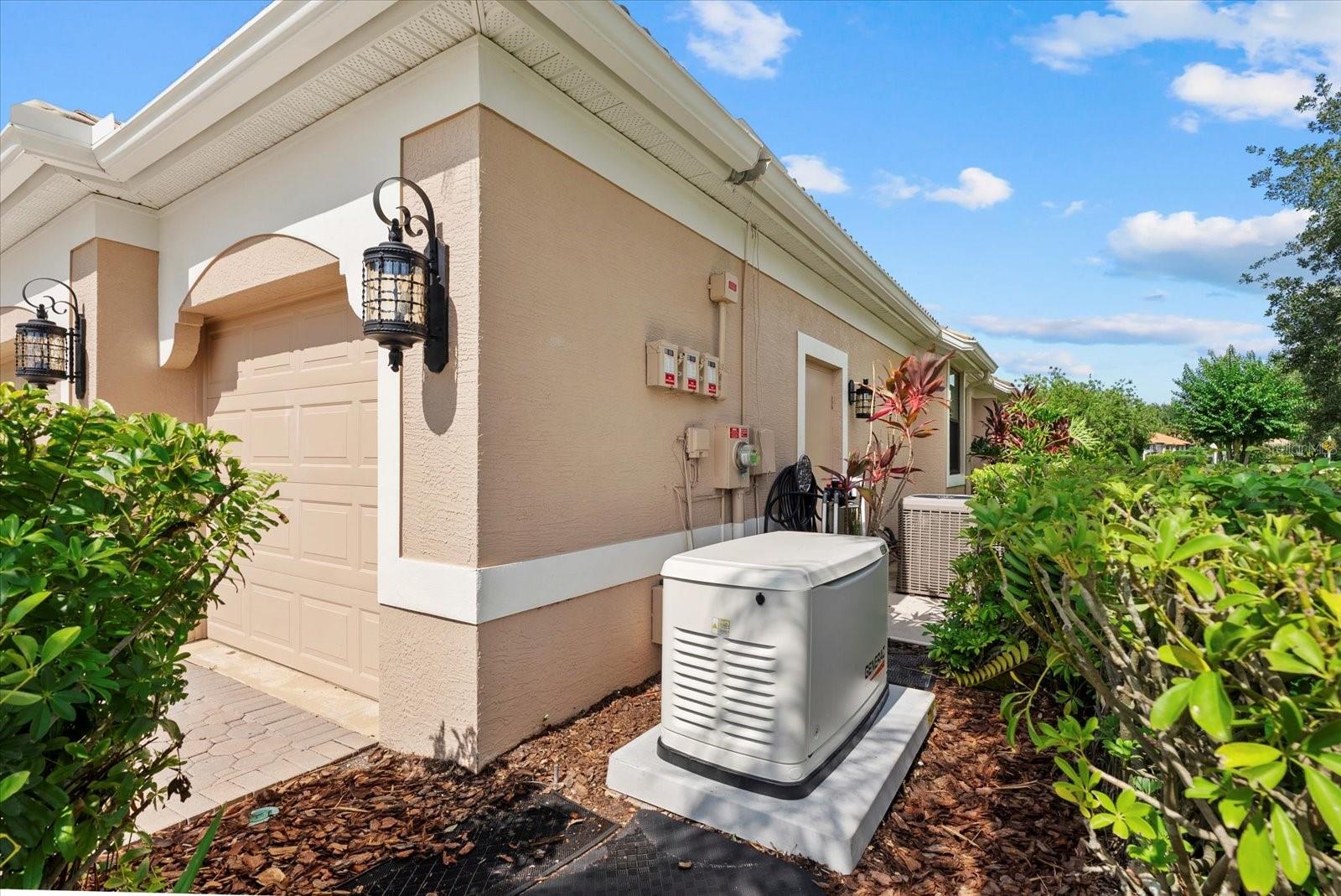 6528 COOPERS HAWK COURT