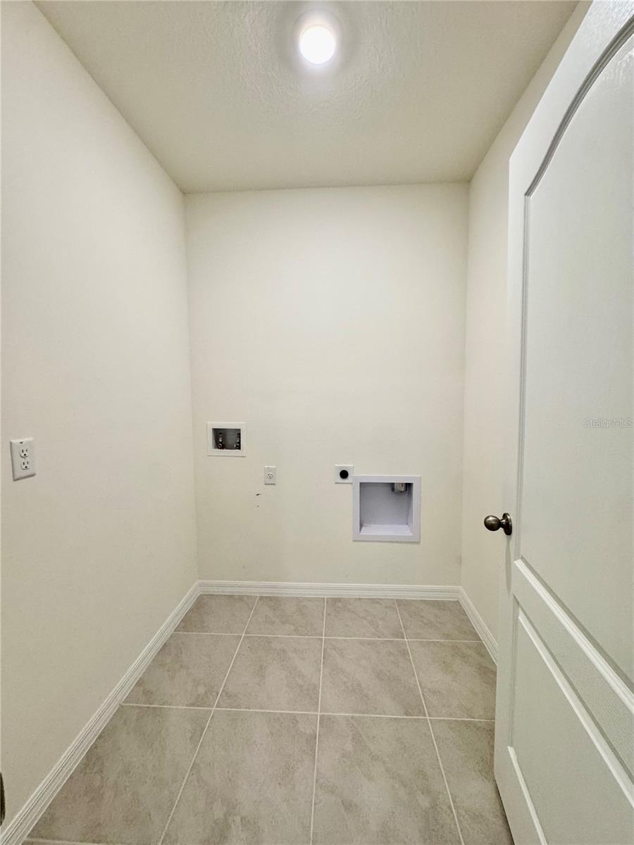 EDEN HILLS PH 2 - Residential