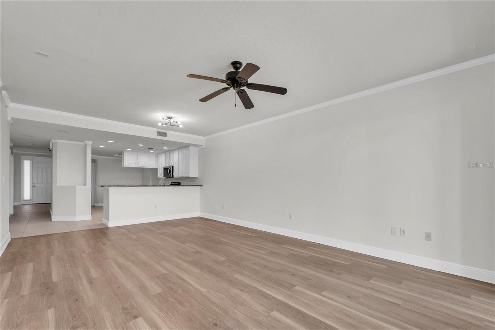 SEMINOLE ISLE CONDO - Residential