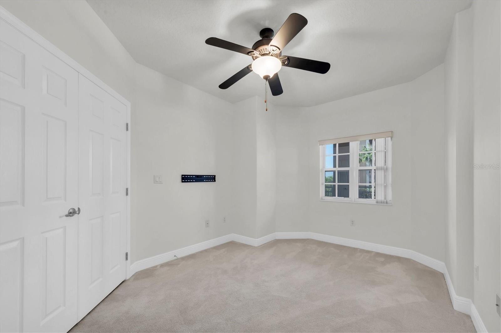 SEMINOLE ISLE CONDO - Residential