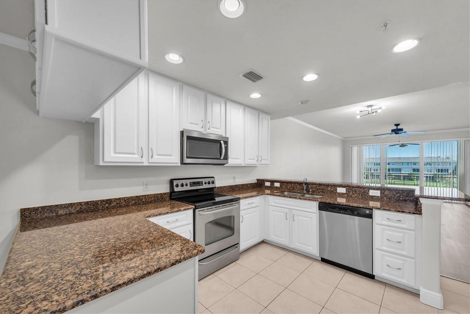 SEMINOLE ISLE CONDO - Residential