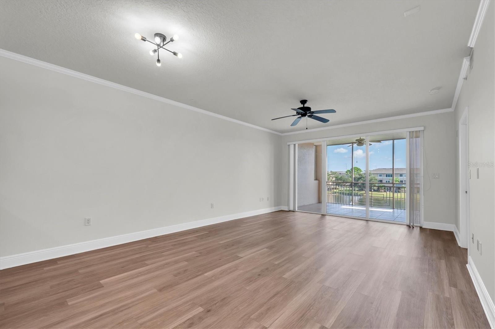 SEMINOLE ISLE CONDO - Residential