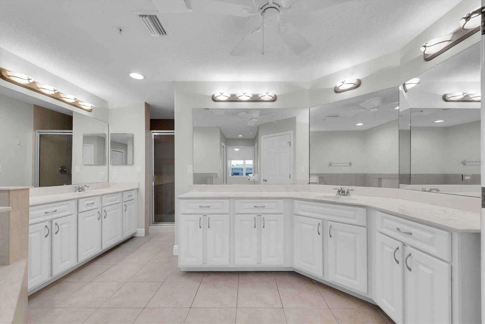 SEMINOLE ISLE CONDO - Residential