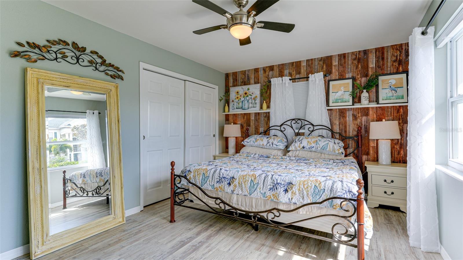 ACREAGE - Residential Lease