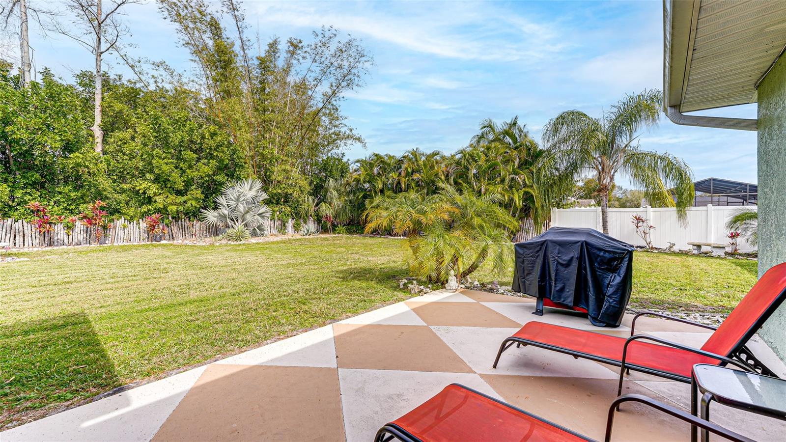 ACREAGE - Residential Lease