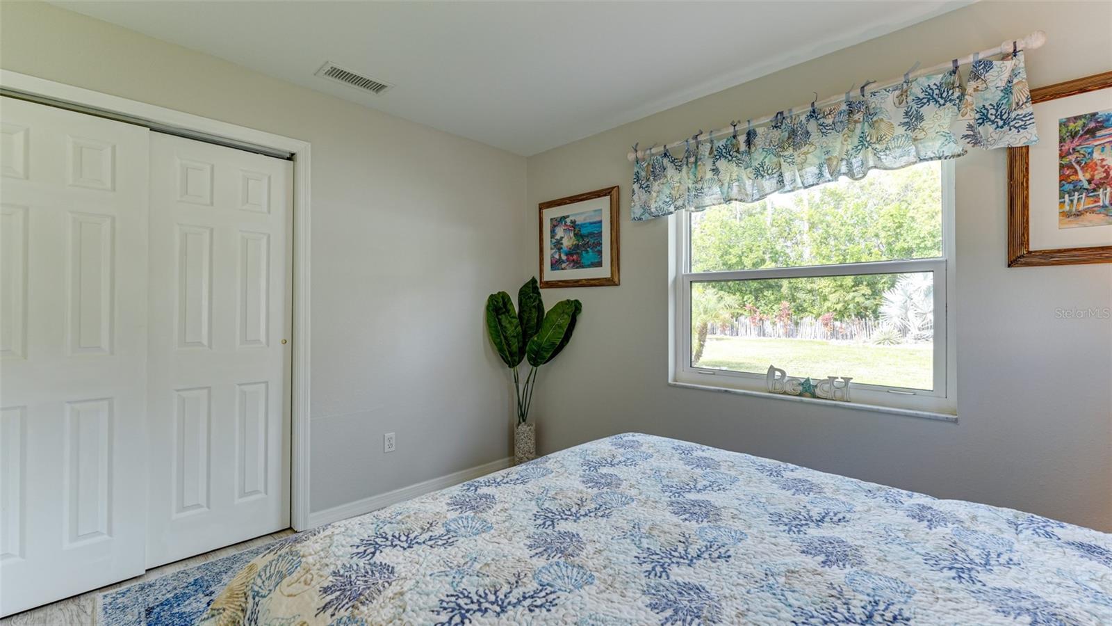 ACREAGE - Residential Lease