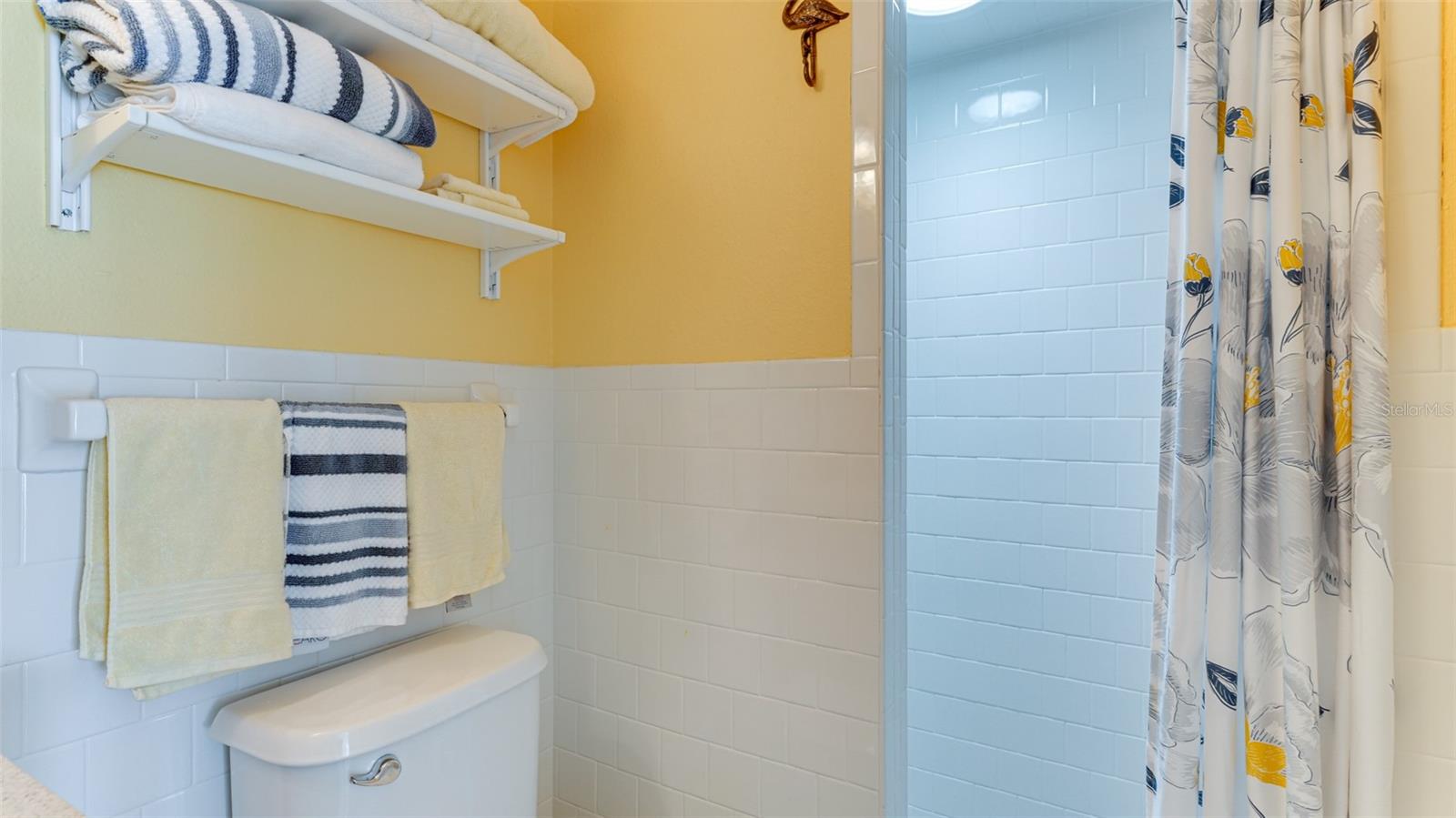 ACREAGE - Residential Lease