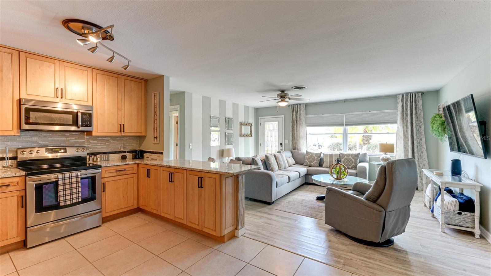 ACREAGE - Residential Lease