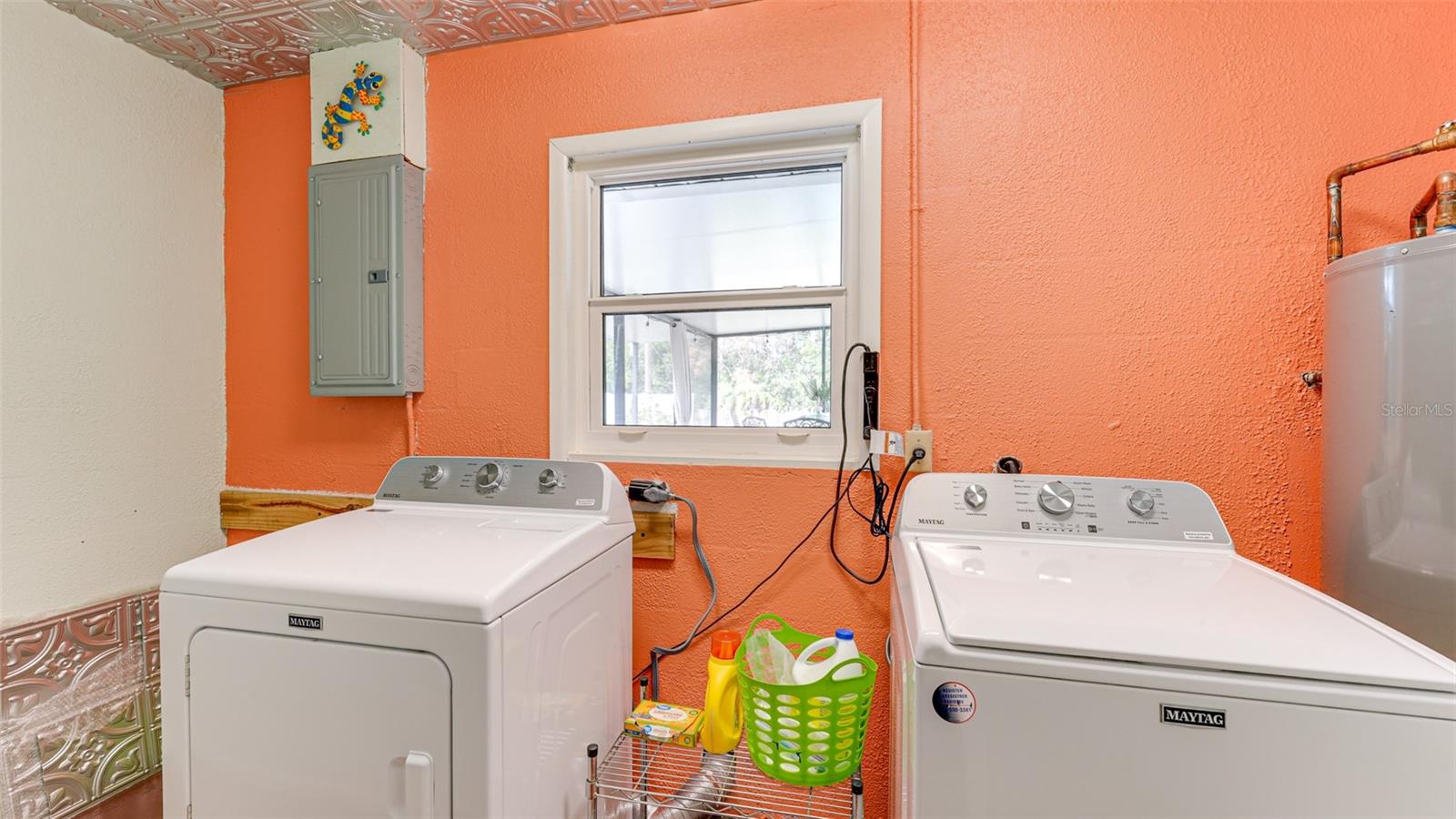 ACREAGE - Residential Lease