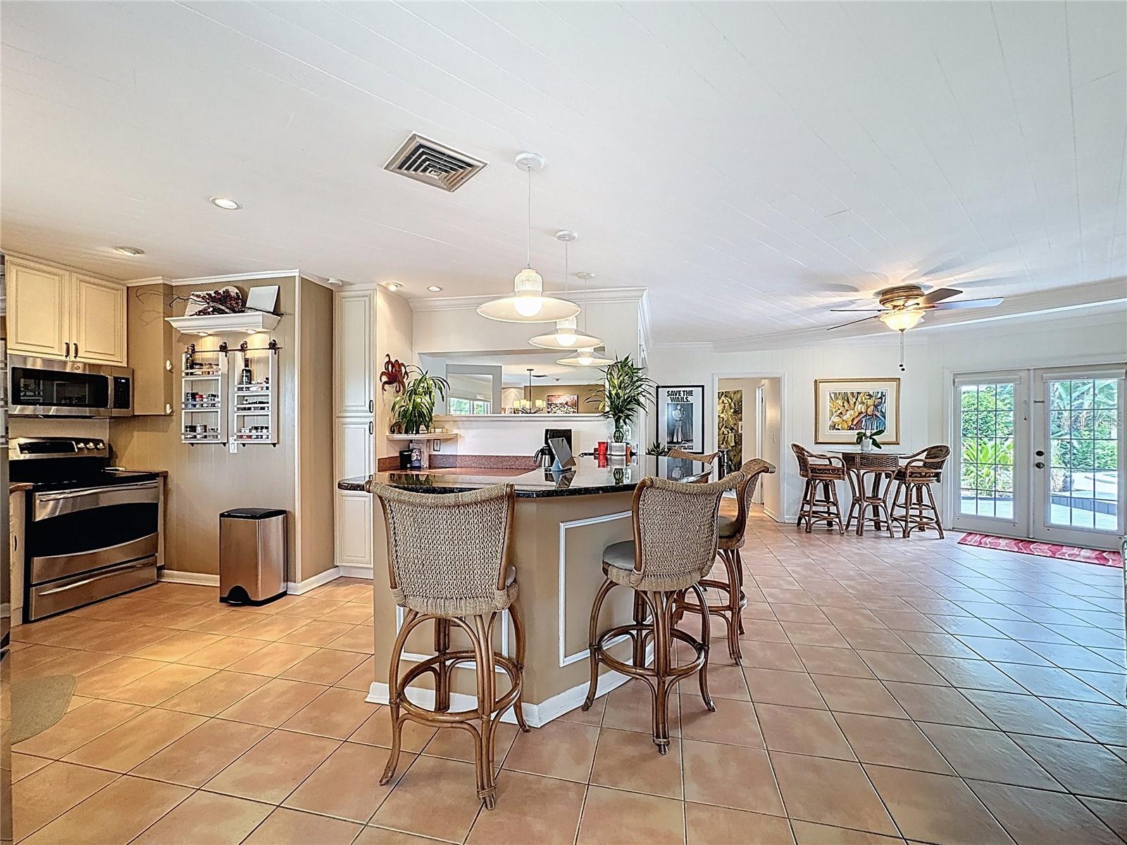 VENEZIA PARK SEC OF VENICE - Residential