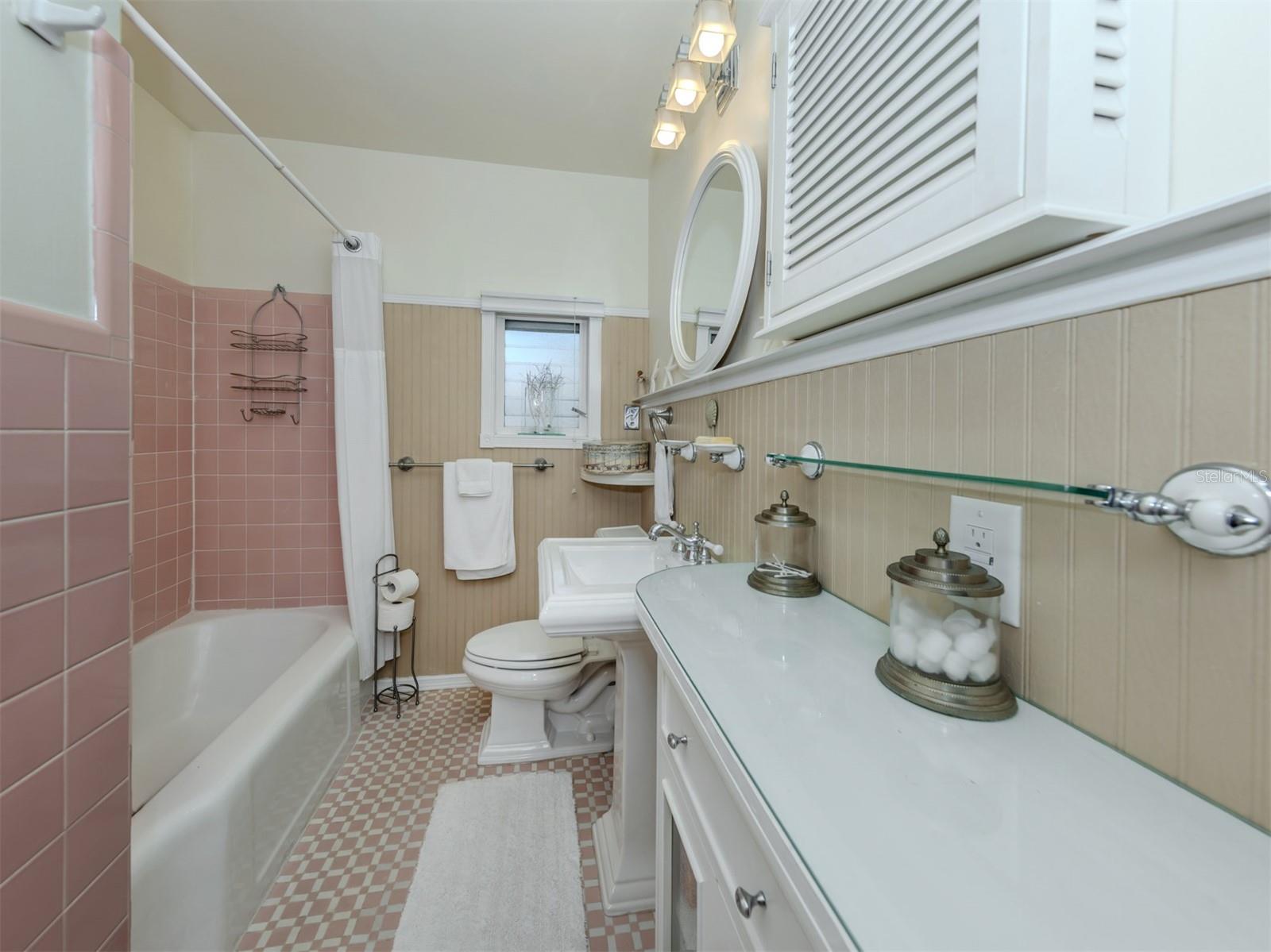 VENEZIA PARK SEC OF VENICE - Residential