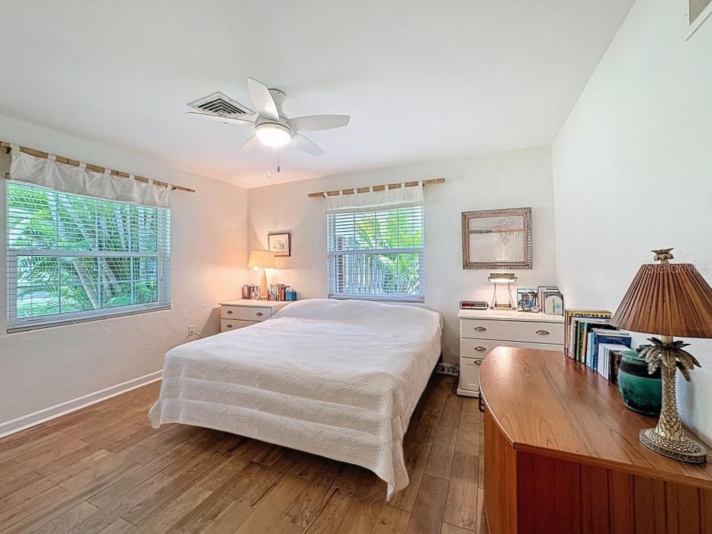 VENEZIA PARK SEC OF VENICE - Residential