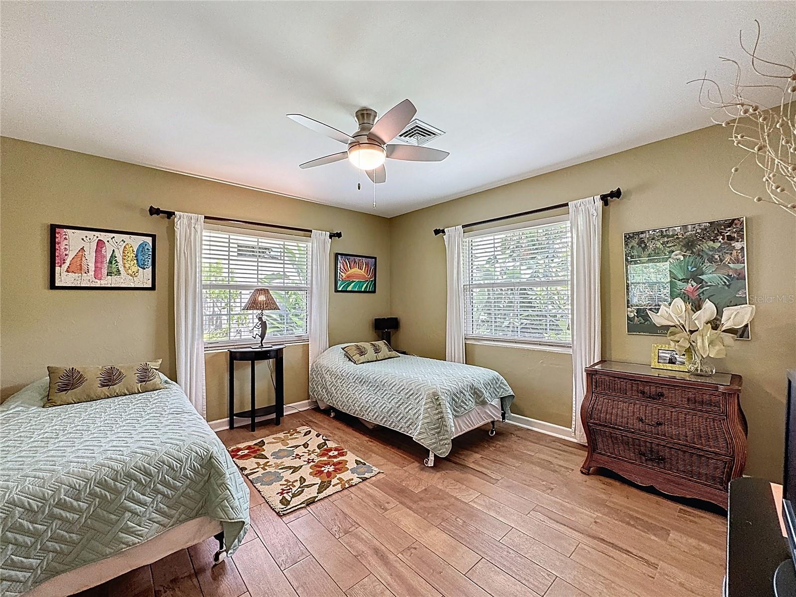 VENEZIA PARK SEC OF VENICE - Residential