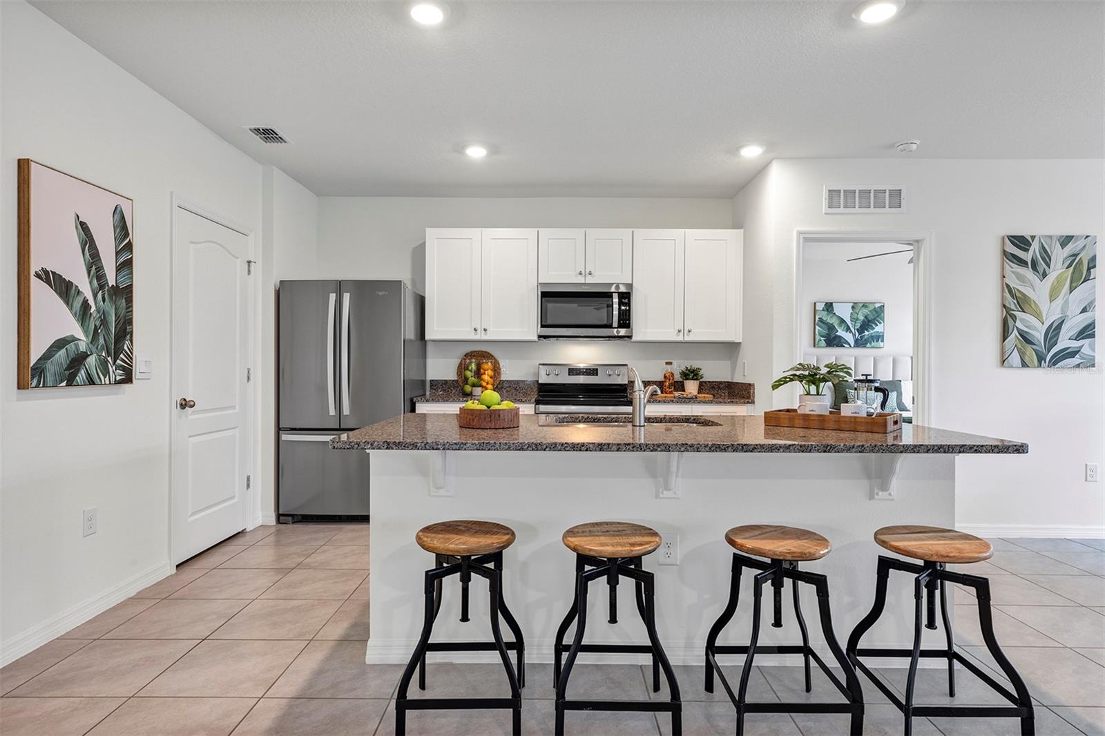 BRIDLE PATH - Residential