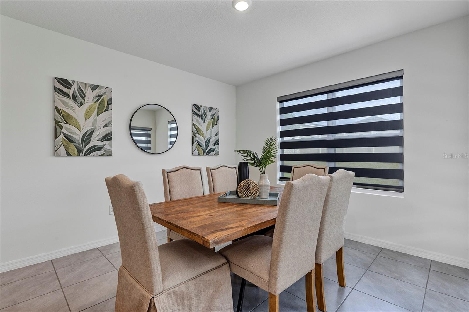 BRIDLE PATH - Residential