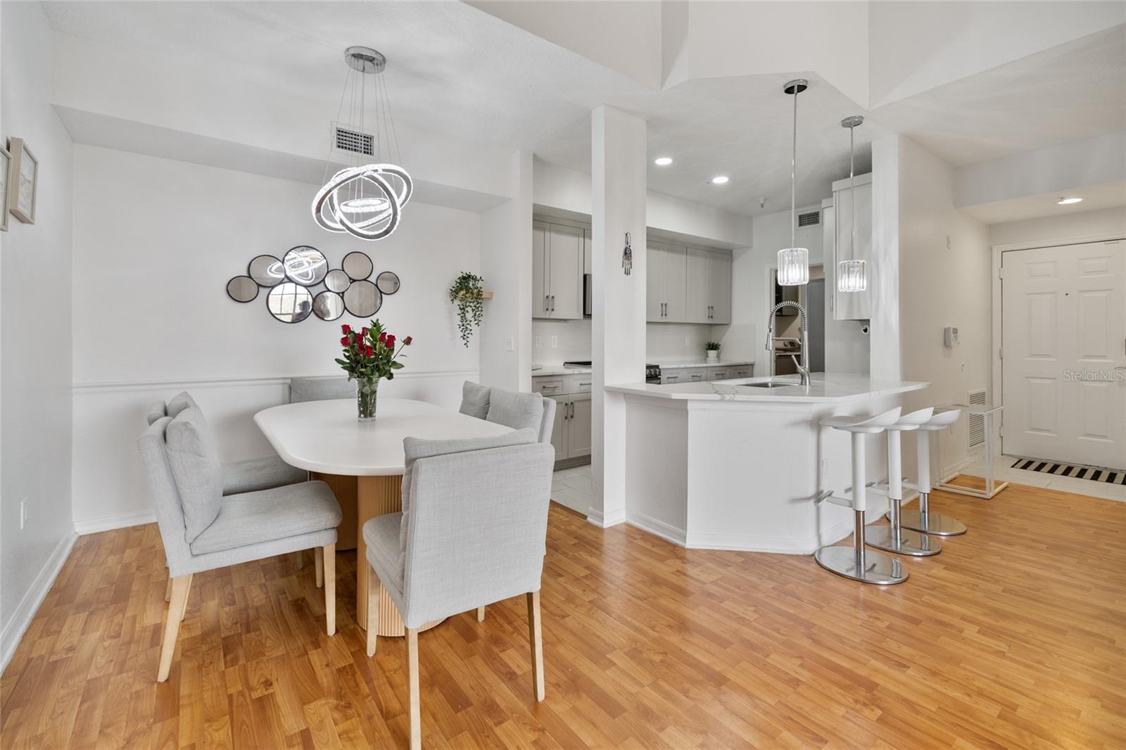 5554 METROWEST BOULEVARD 30