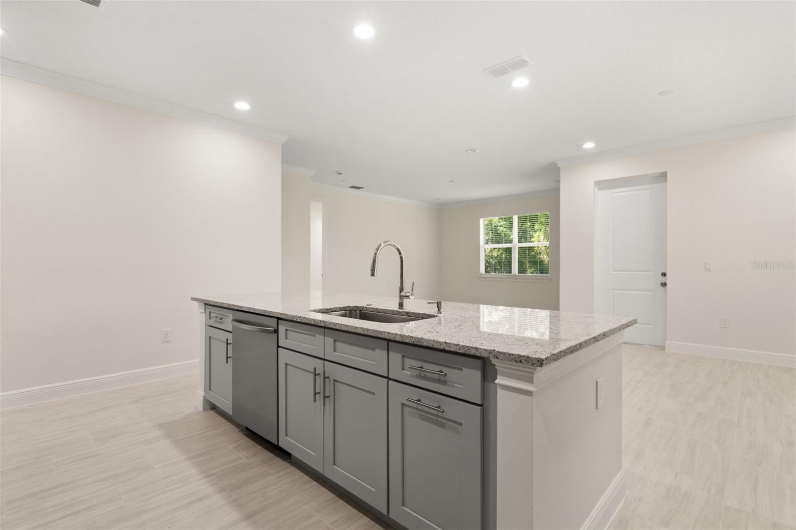 BELLEVIEW HEIGHTS ESTATE - Residential