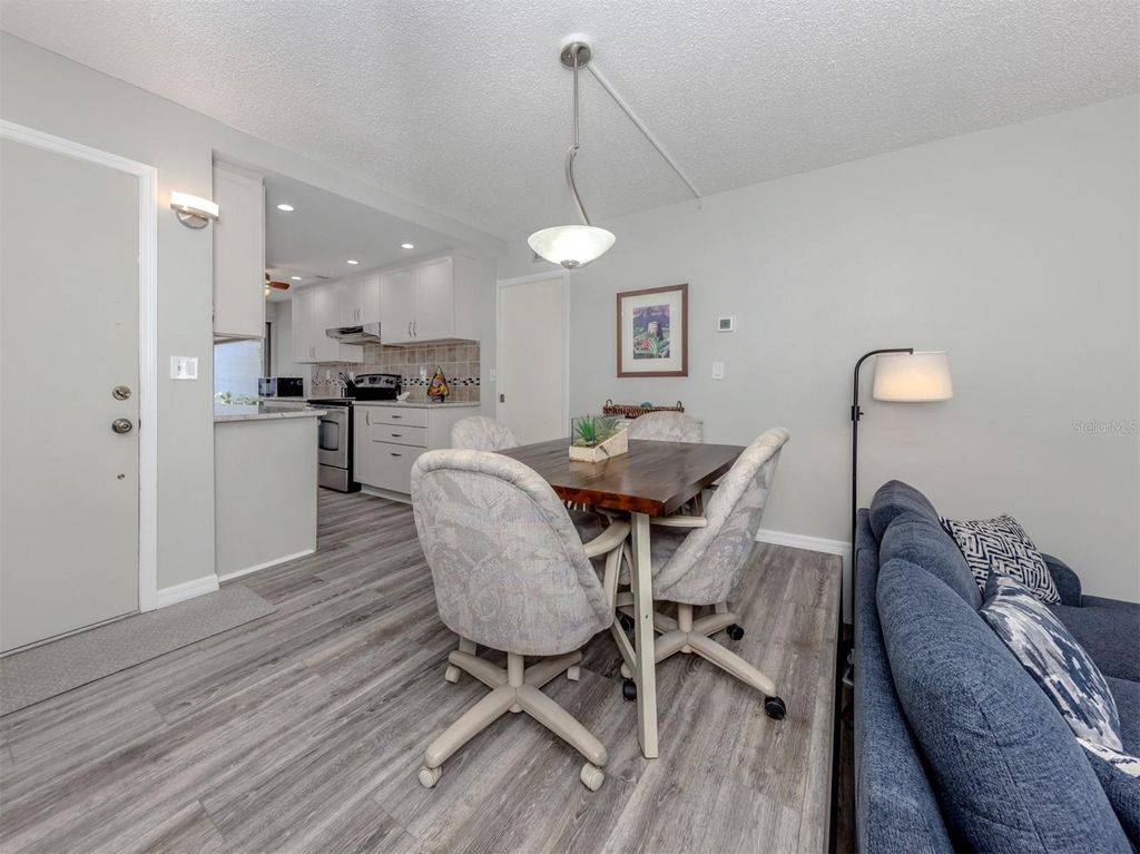 Photo of 1555 Tarpon Center Drive #140, Venice, FL 34285 (MLS # N6141392)