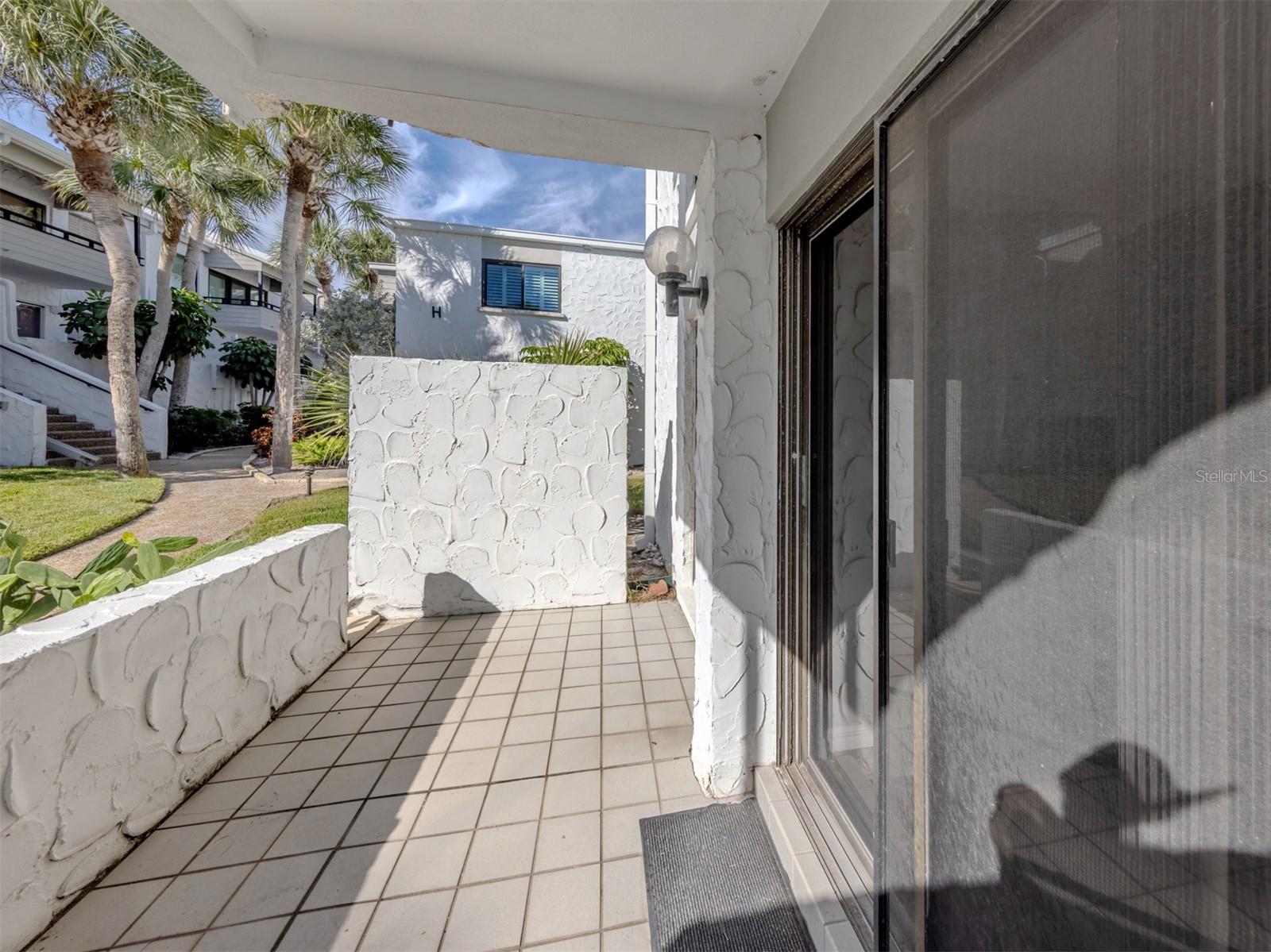 BAHIA VISTA GULF - Residential